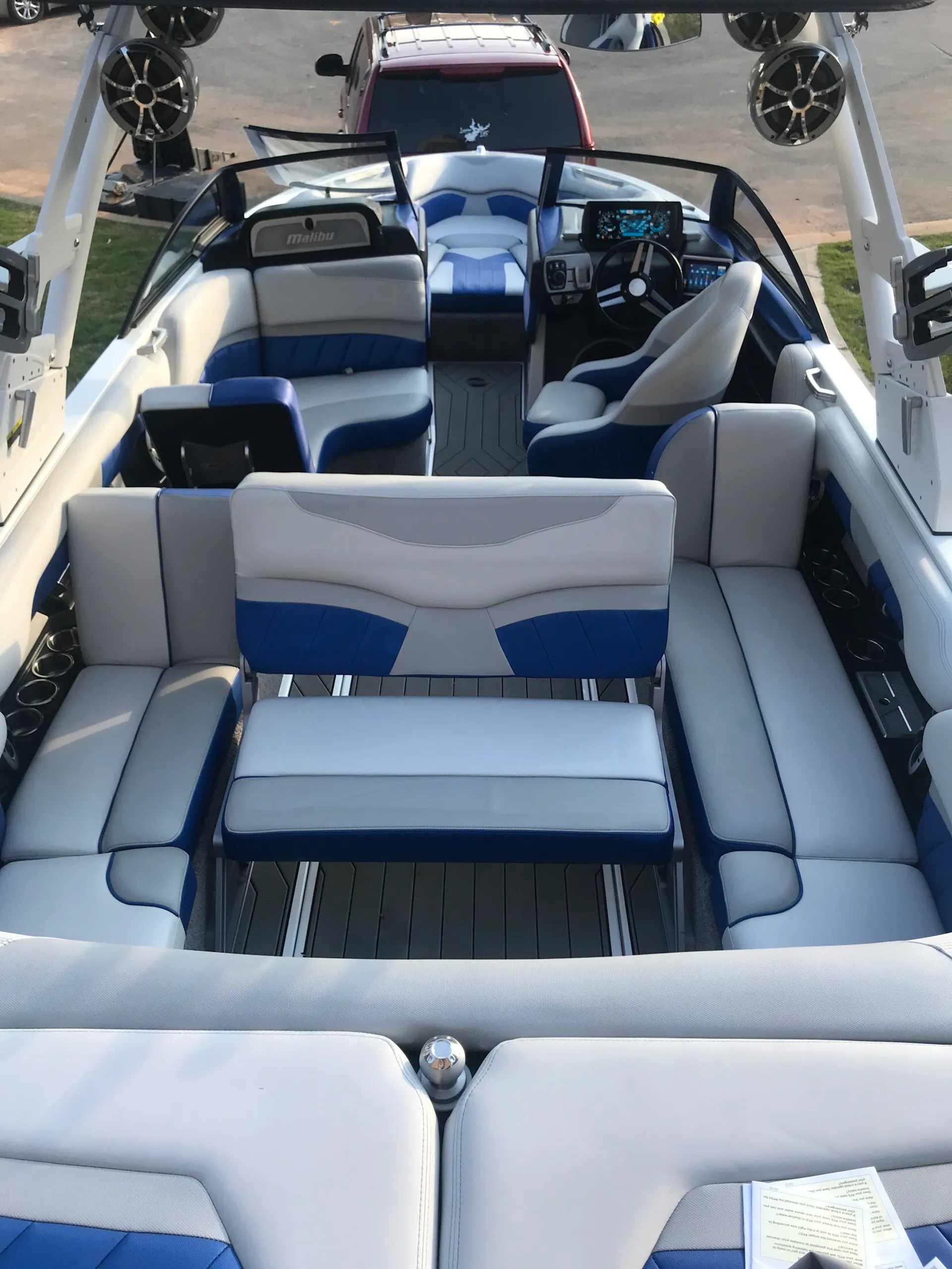 MALIBU BOATS WAKESETTER 25 LSV in Cumming, GA — photo 3