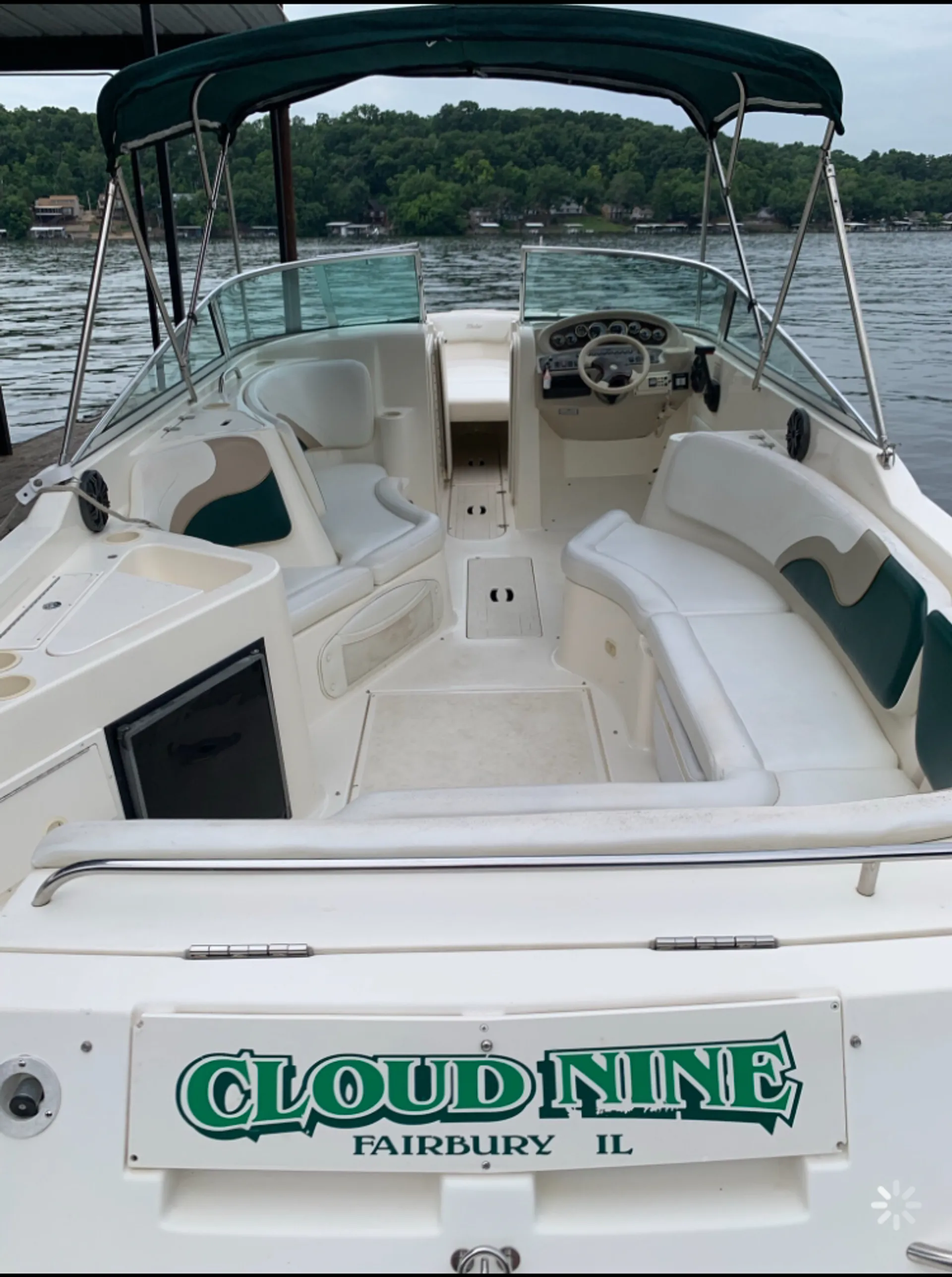 Rinker Boats 272 Captiva Open Bow in Osage Beach, MO — photo 5