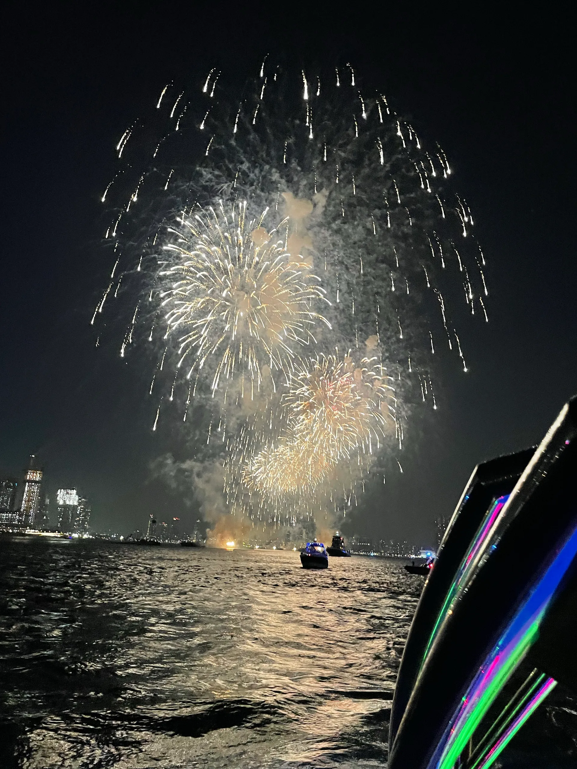 Private NYC Harbor, NYC Skyline cruise and Hudson River
