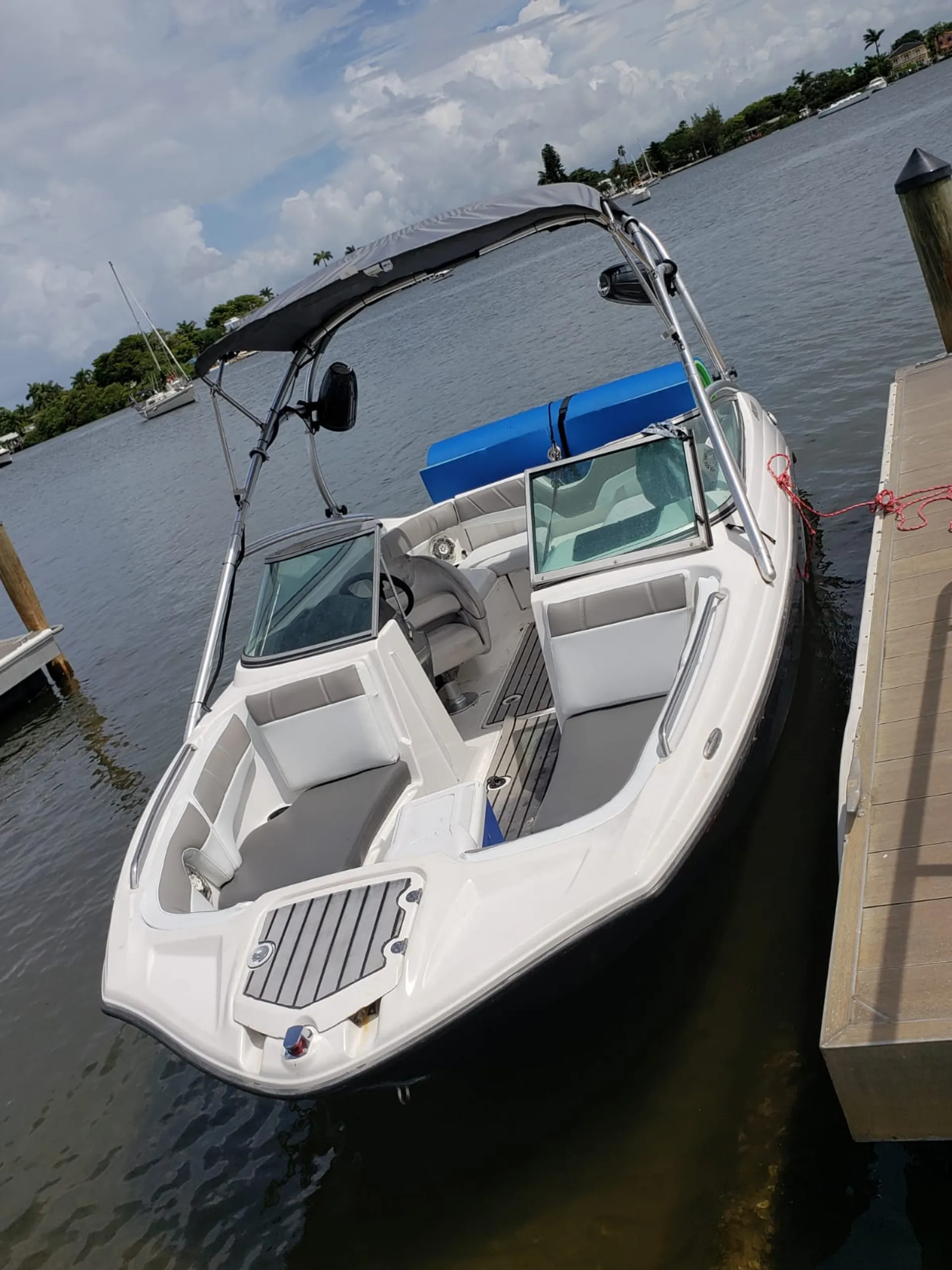 Yamaha AR210  in Miami, FL — photo 2