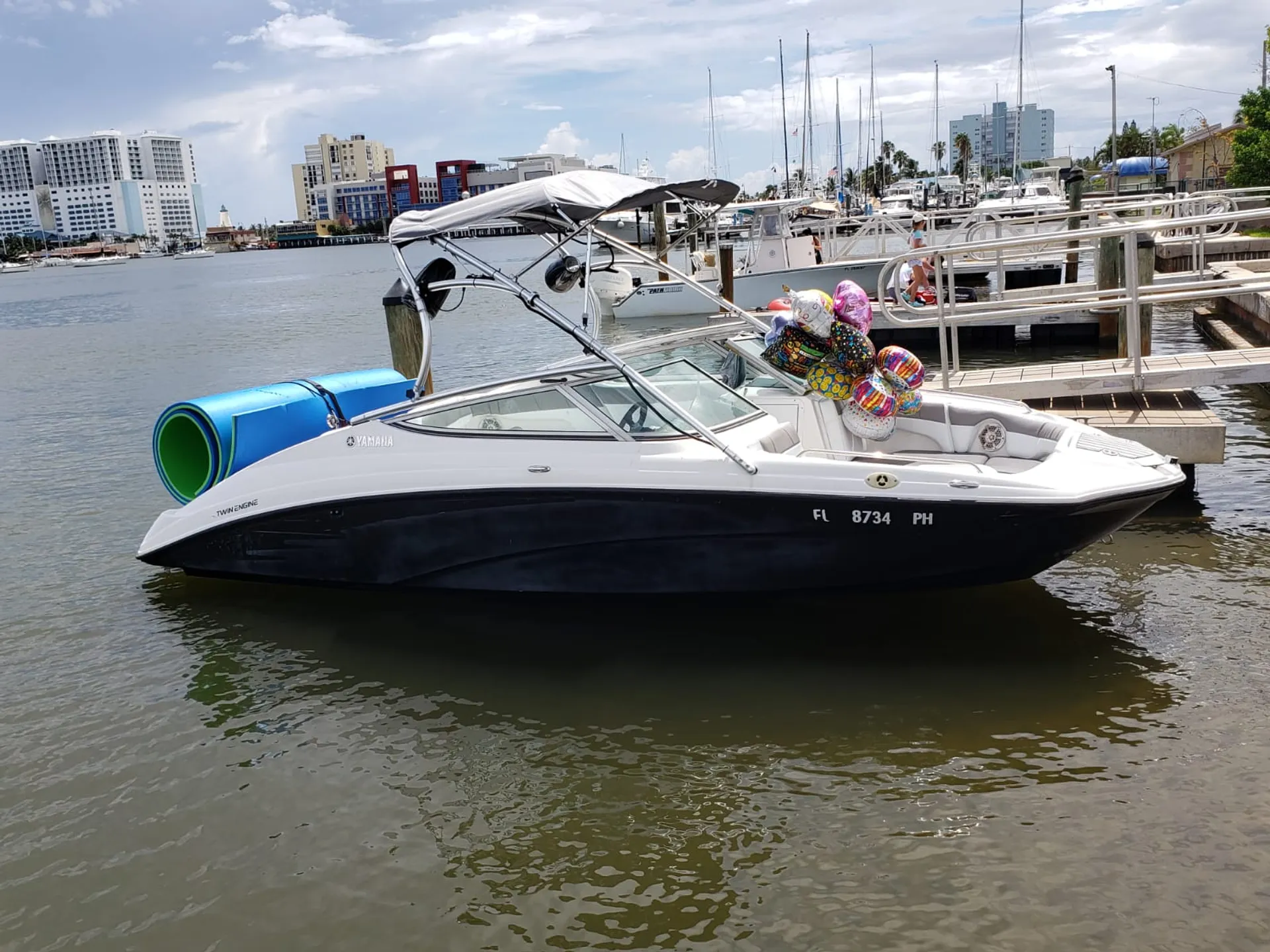 Yamaha AR210  in Miami, FL — photo 7