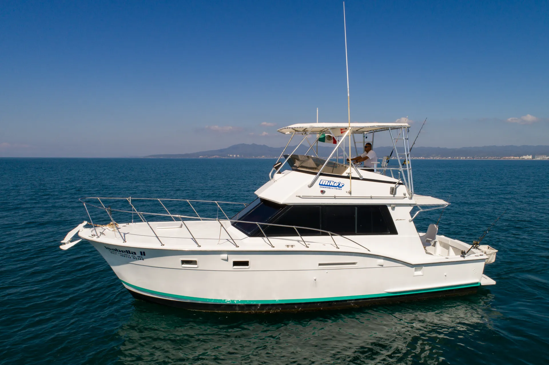 Hatteras 42 Cockpit Motoryacht in Las Jarretaderas, Nay. — photo 7