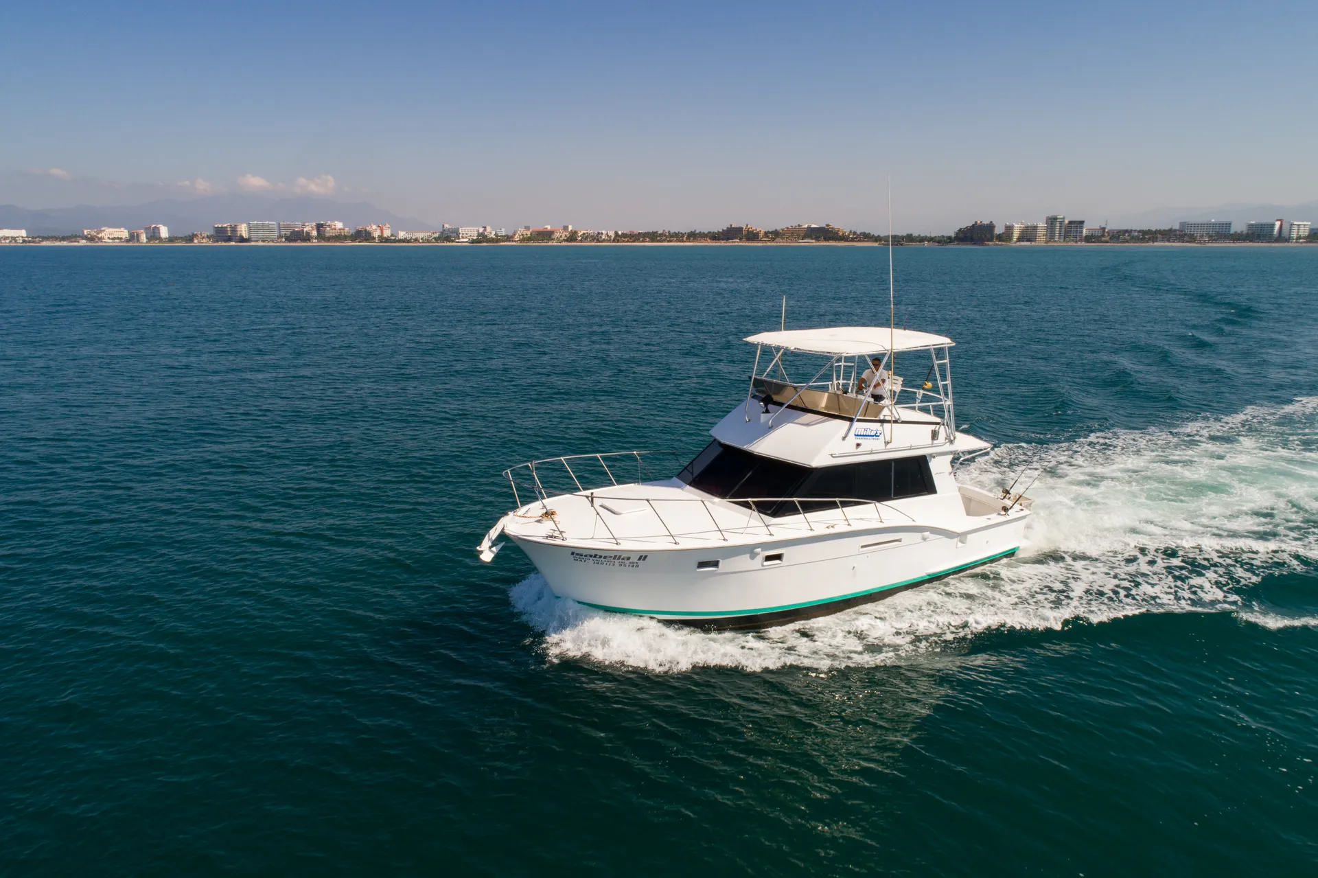 Hatteras 42 Cockpit Motoryacht in Las Jarretaderas, Nay. — photo 9