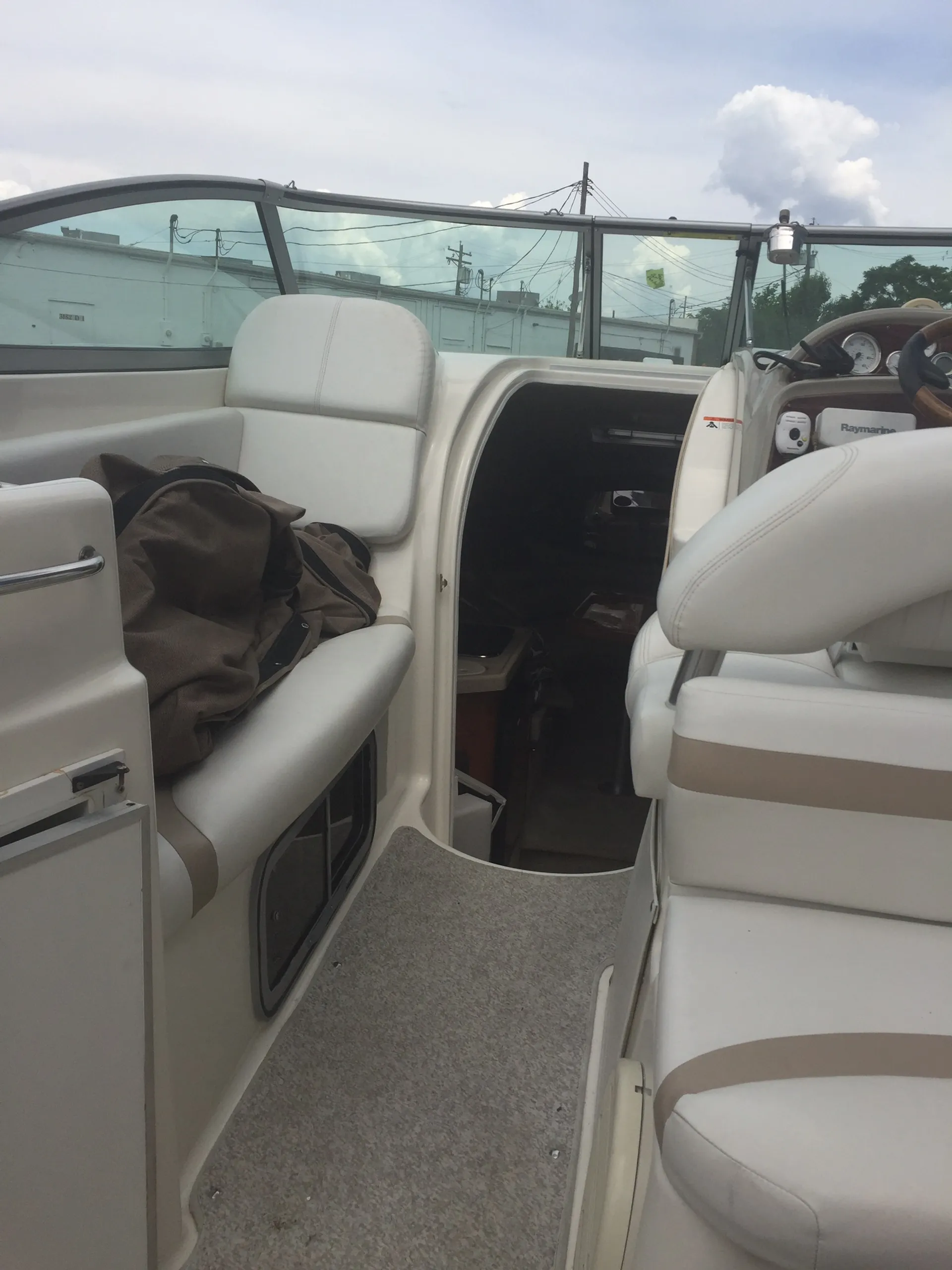 Glastron Boats GS279 Volvo in Lewis Center, OH — photo 3