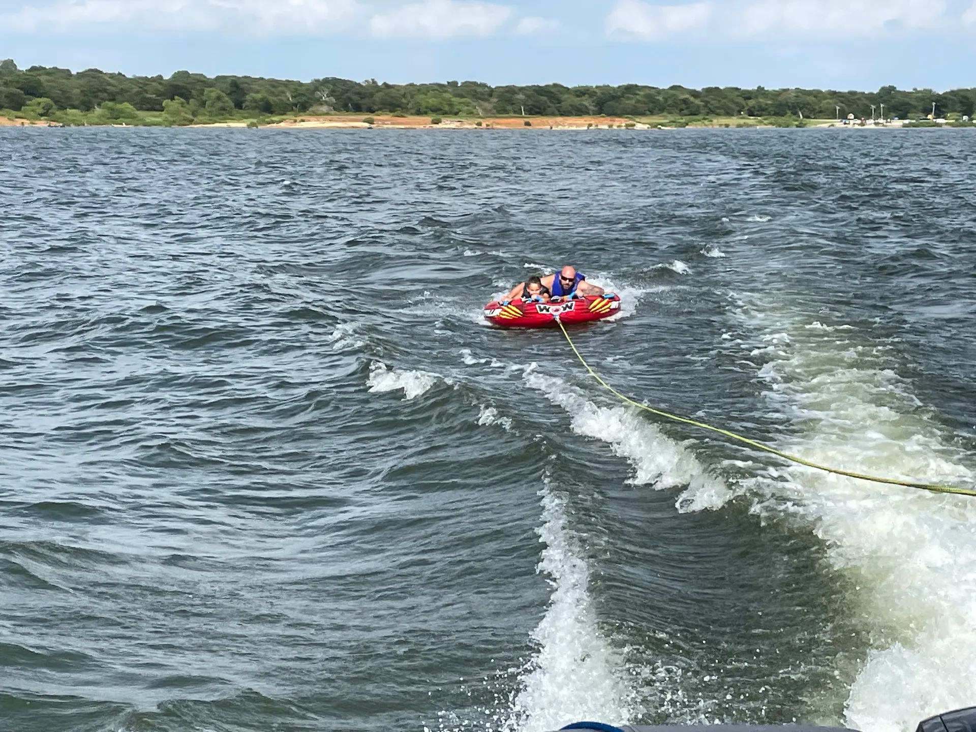 Tritoon Party Barge on Grapevine