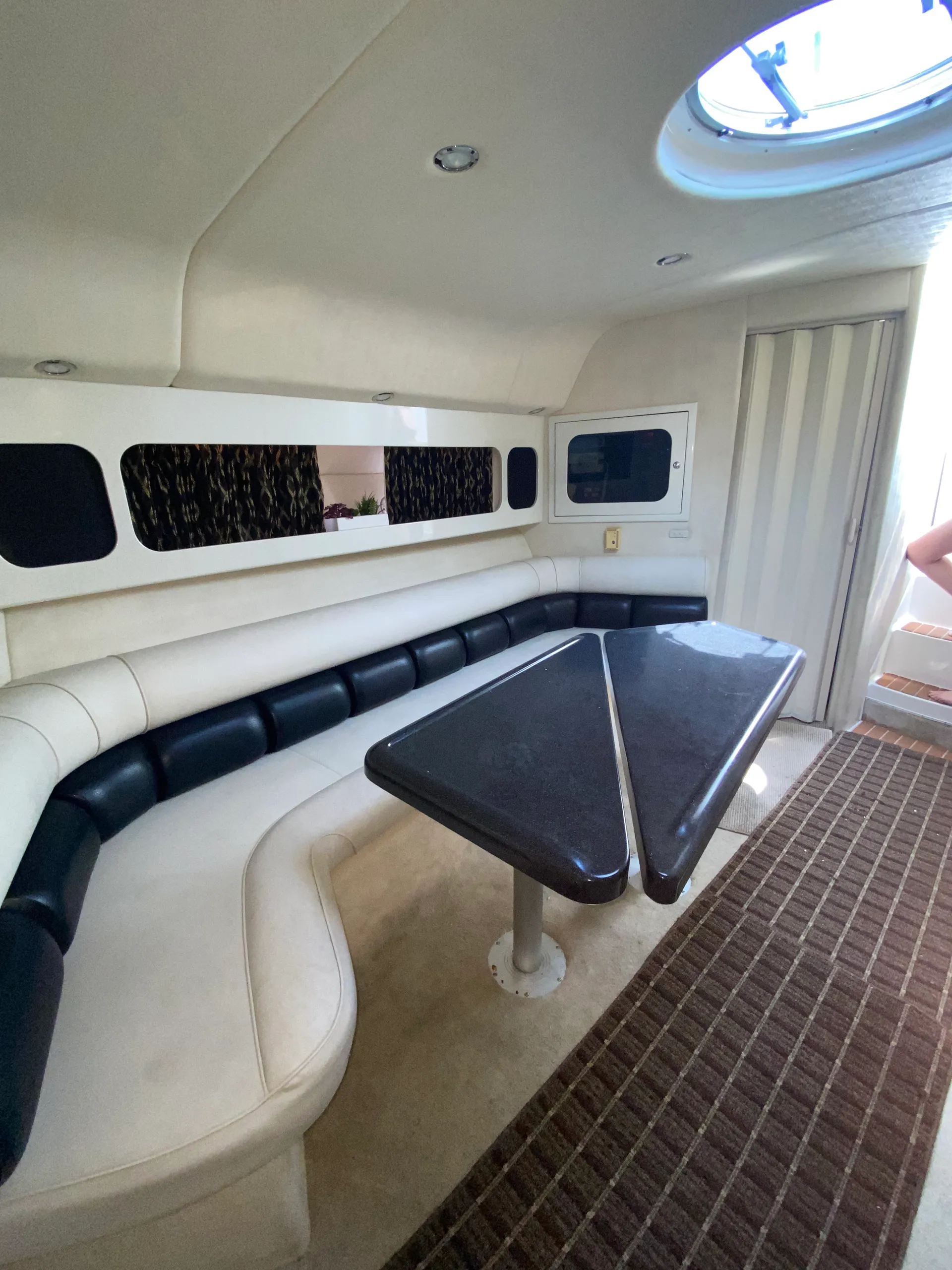 Wellcraft 45 Excalibur in Chicago, IL — photo 5