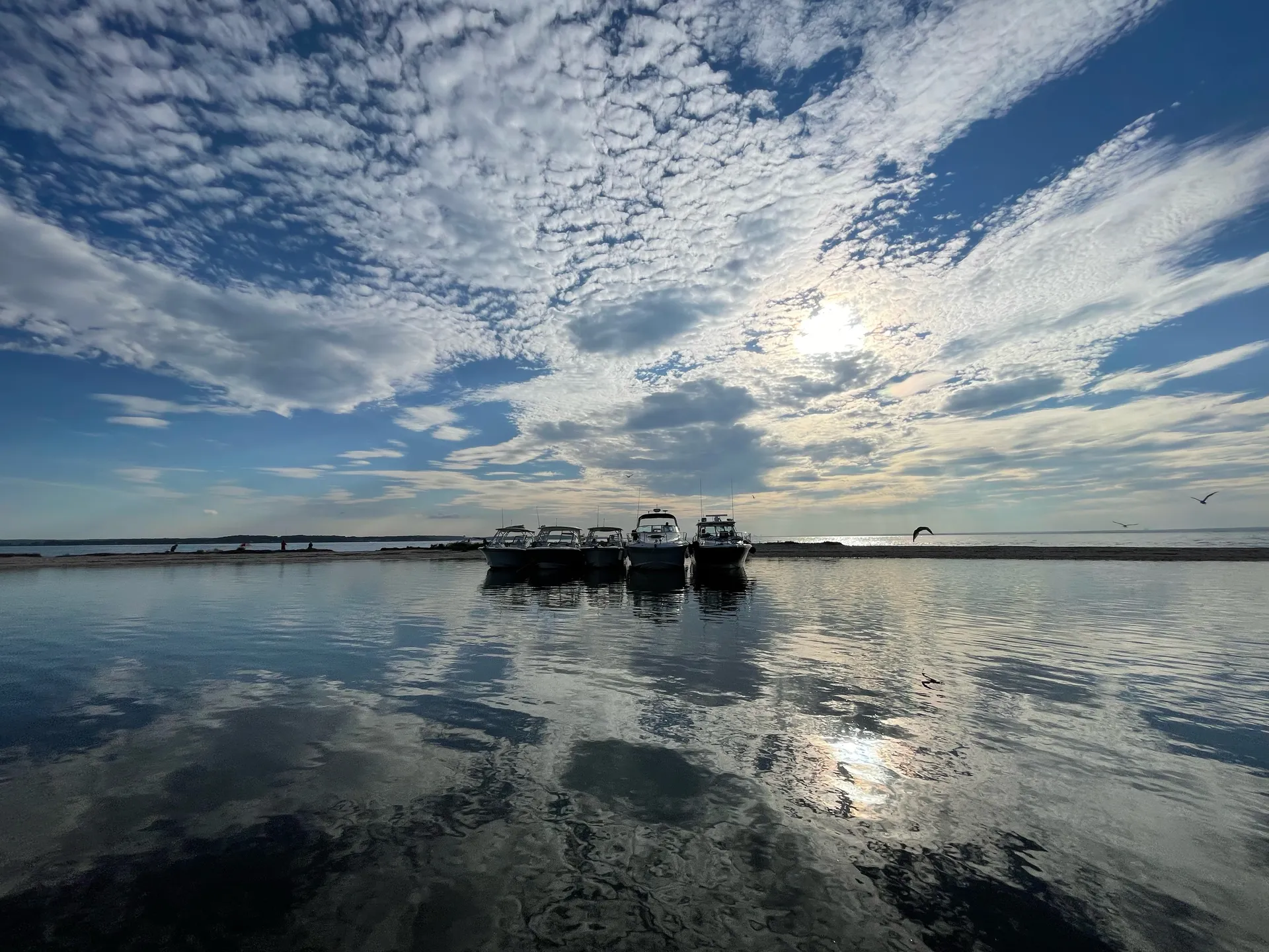 LIS, NYC, CT Cruise on a French Boat with friends 