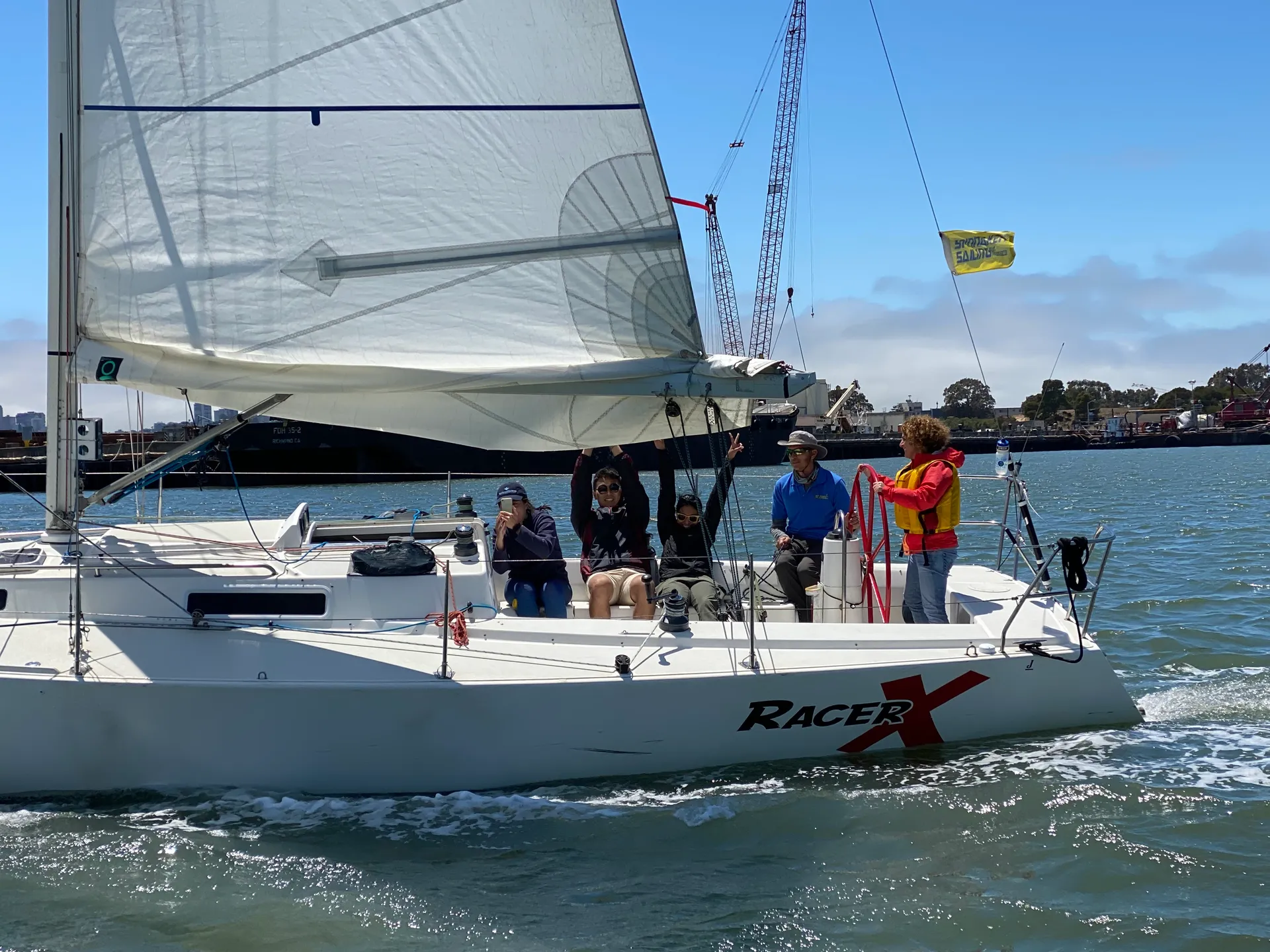 Fast & Fun J/105 - UP to 6 Pax, With Captain