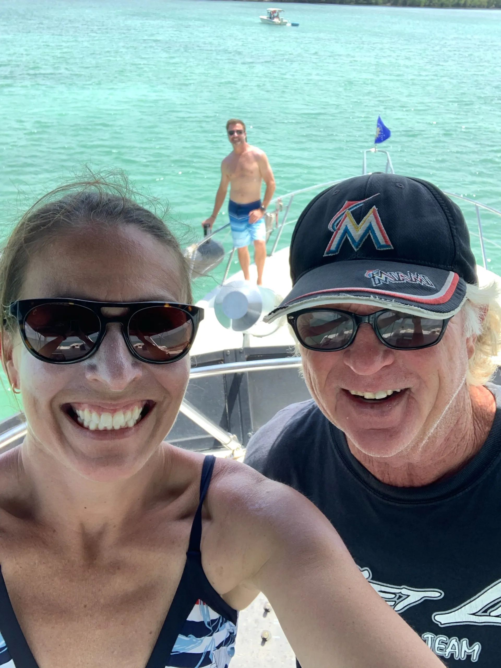All inclusive yacht charter. Day and overnight trips available