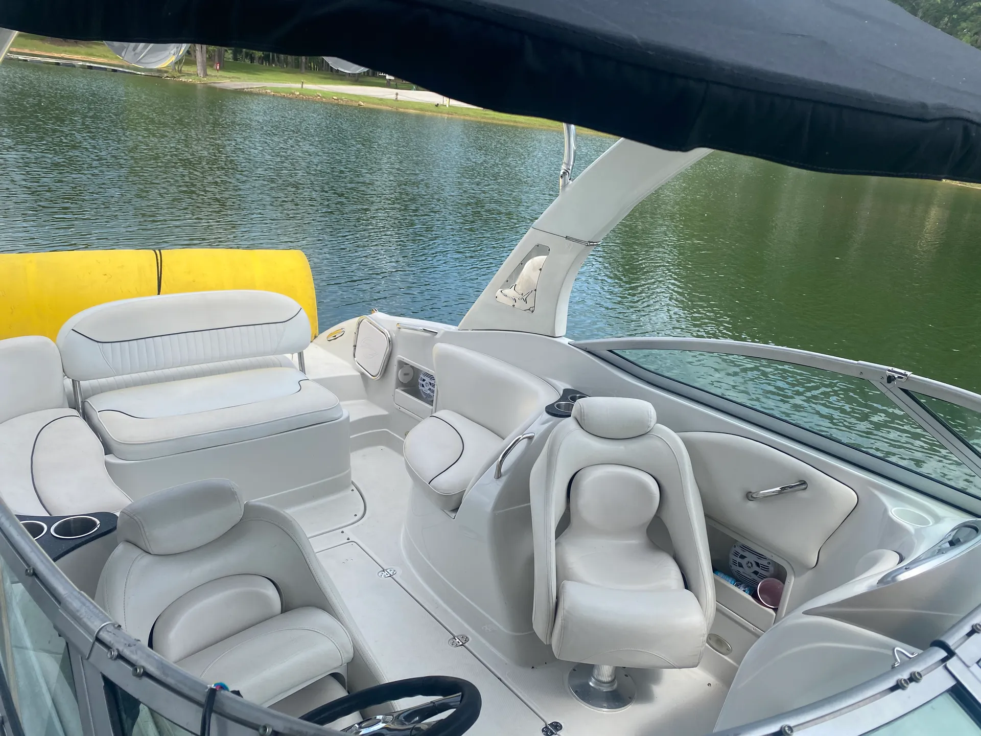 Crownline Boats 270 in Mableton, GA — photo 7