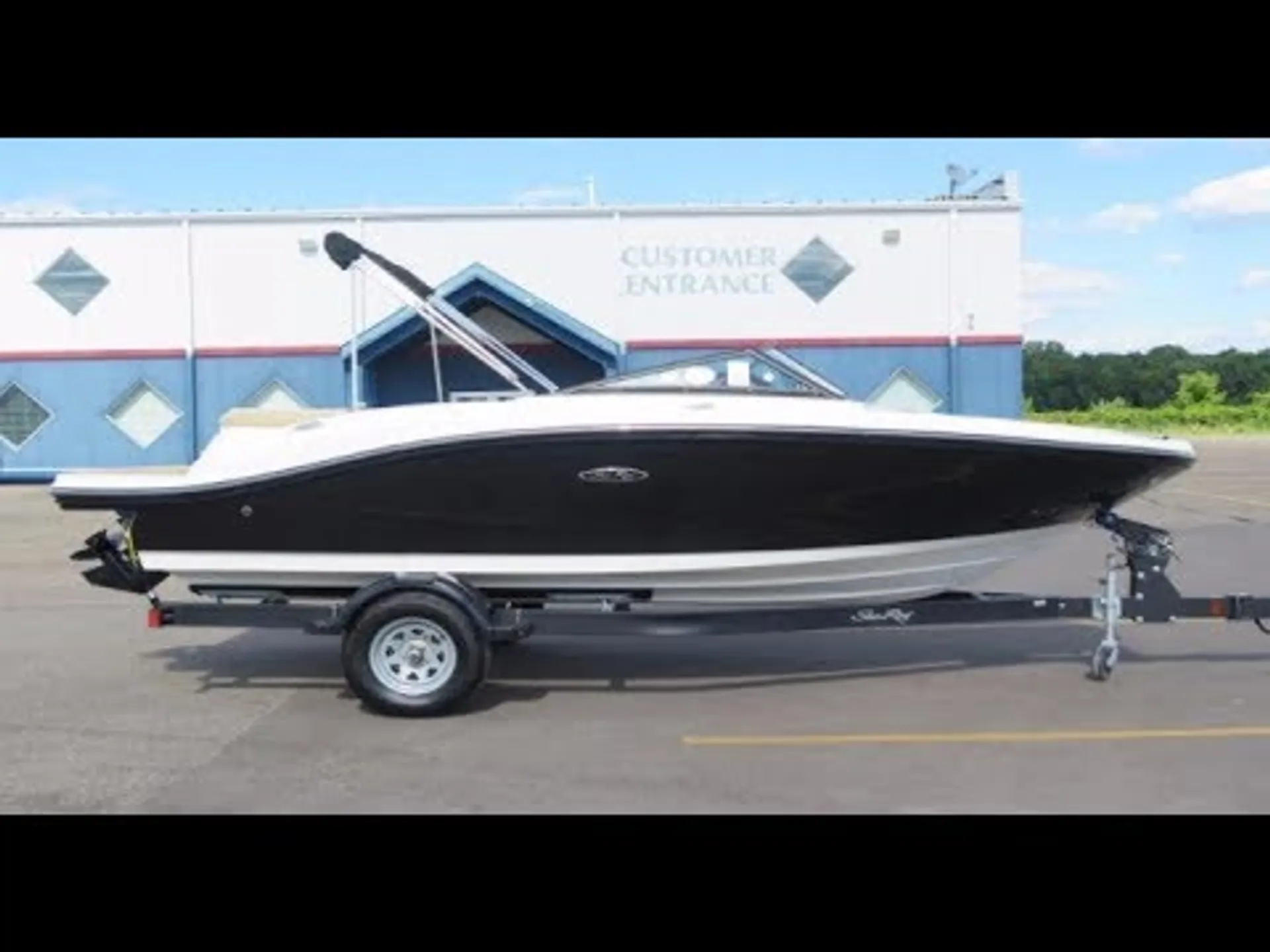 Tonka Boat Rentals~Boating on Demand~ 21-24 FT Boats Available