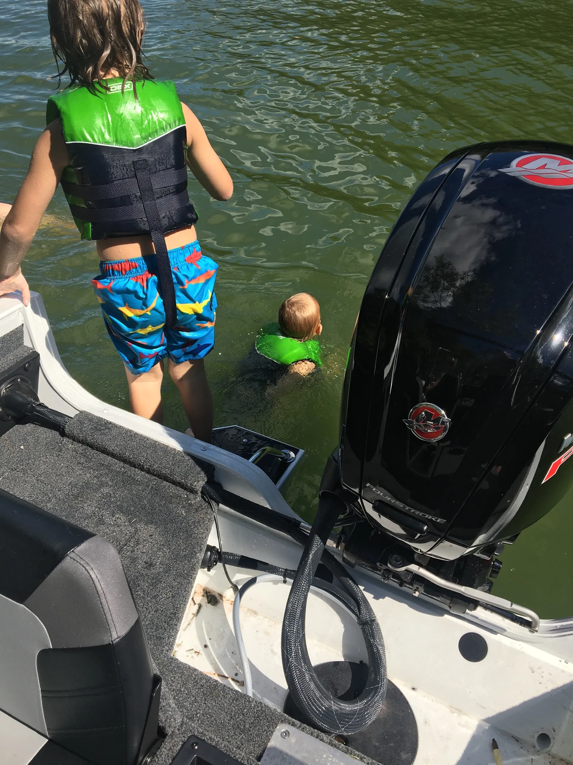 CRESTLINER BOATS 1650 SUPER HAWK W/115HP MERCURY in Marana, AZ — photo 8