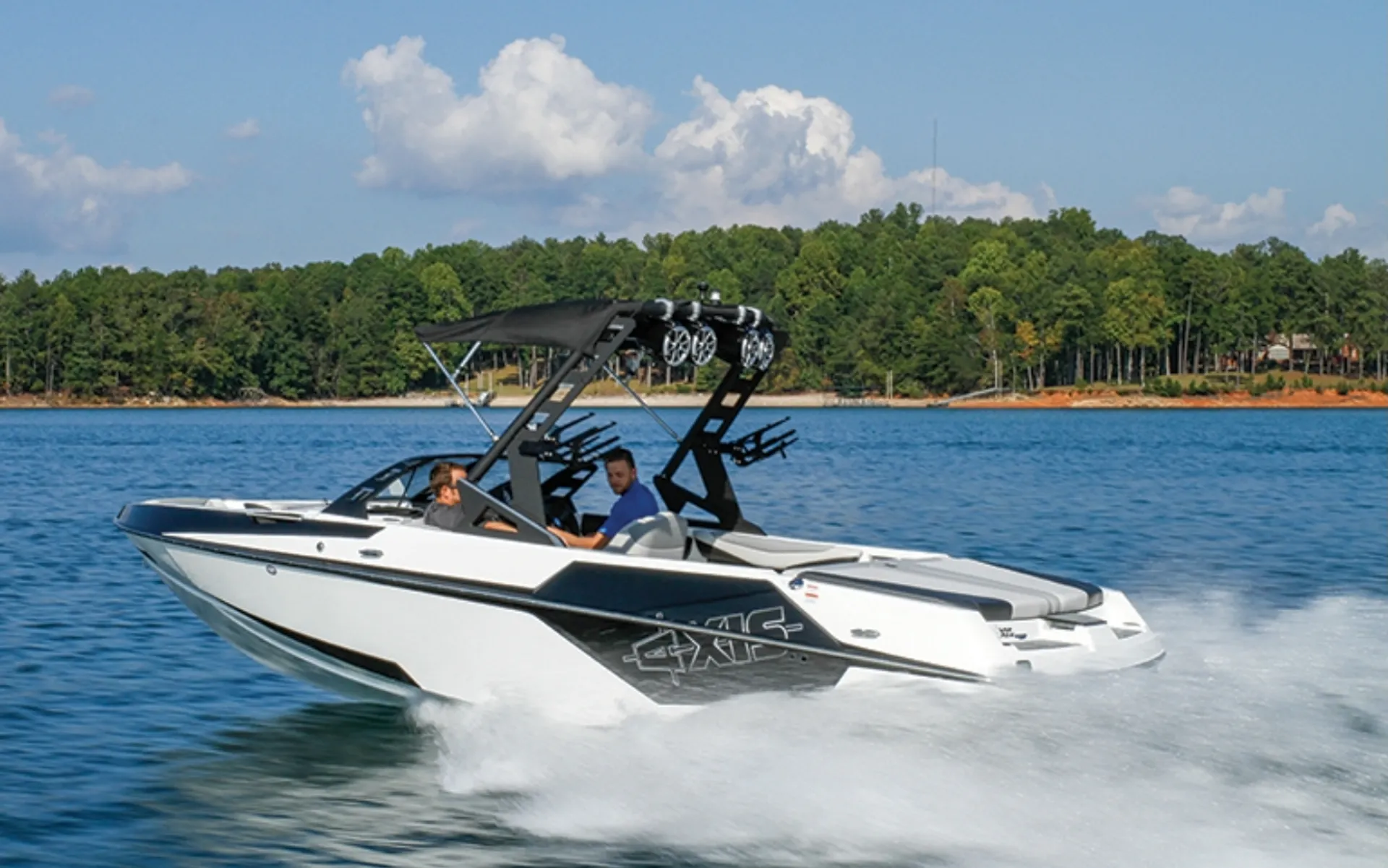 AXIS WAKE RESEARCH T22 W/TRAILER in Fresno, CA — photo 2