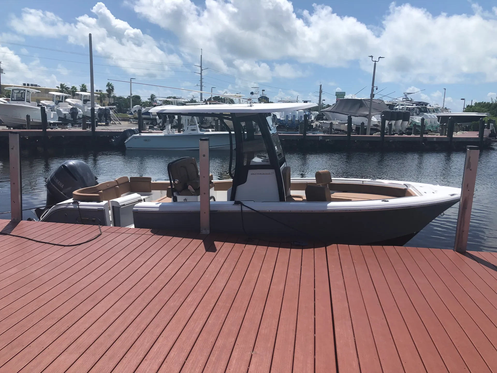 SEA HUNT BOATS ULTRA 234 in North Bay Village, FL — photo 2