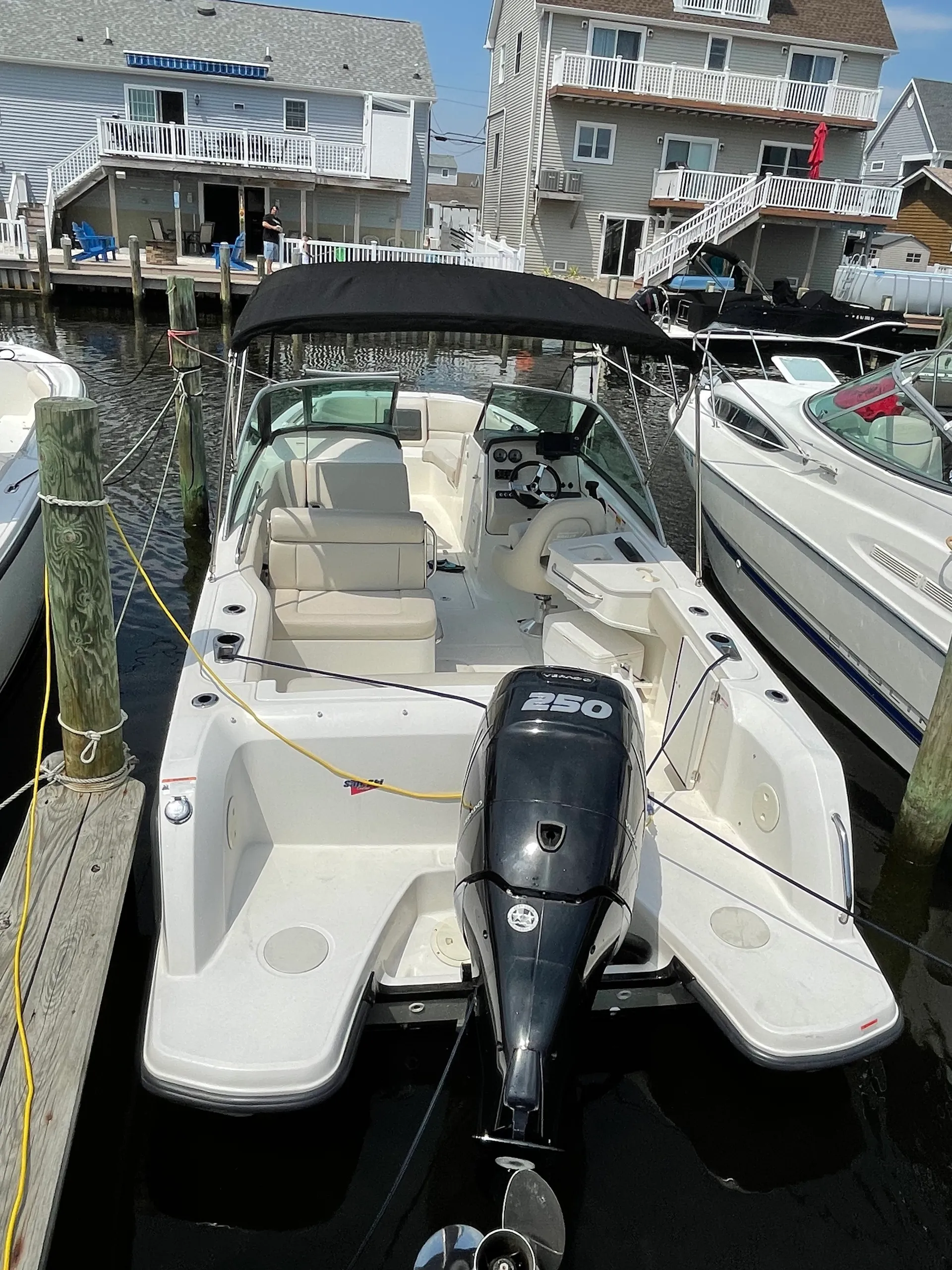 Boston Whaler 230 Vantage w/250XL DTS Verado in Lavallette, NJ — photo 3