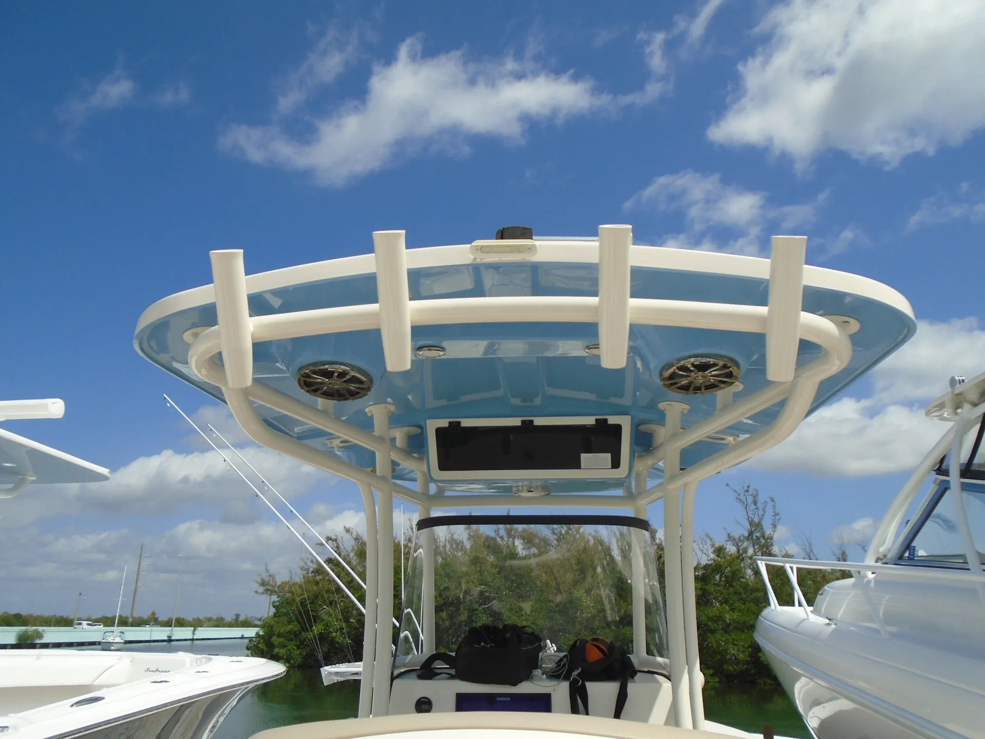 SEA CHASER BY CAROLINA SKIFF 27 HFC in Dania Beach, FL — photo 6