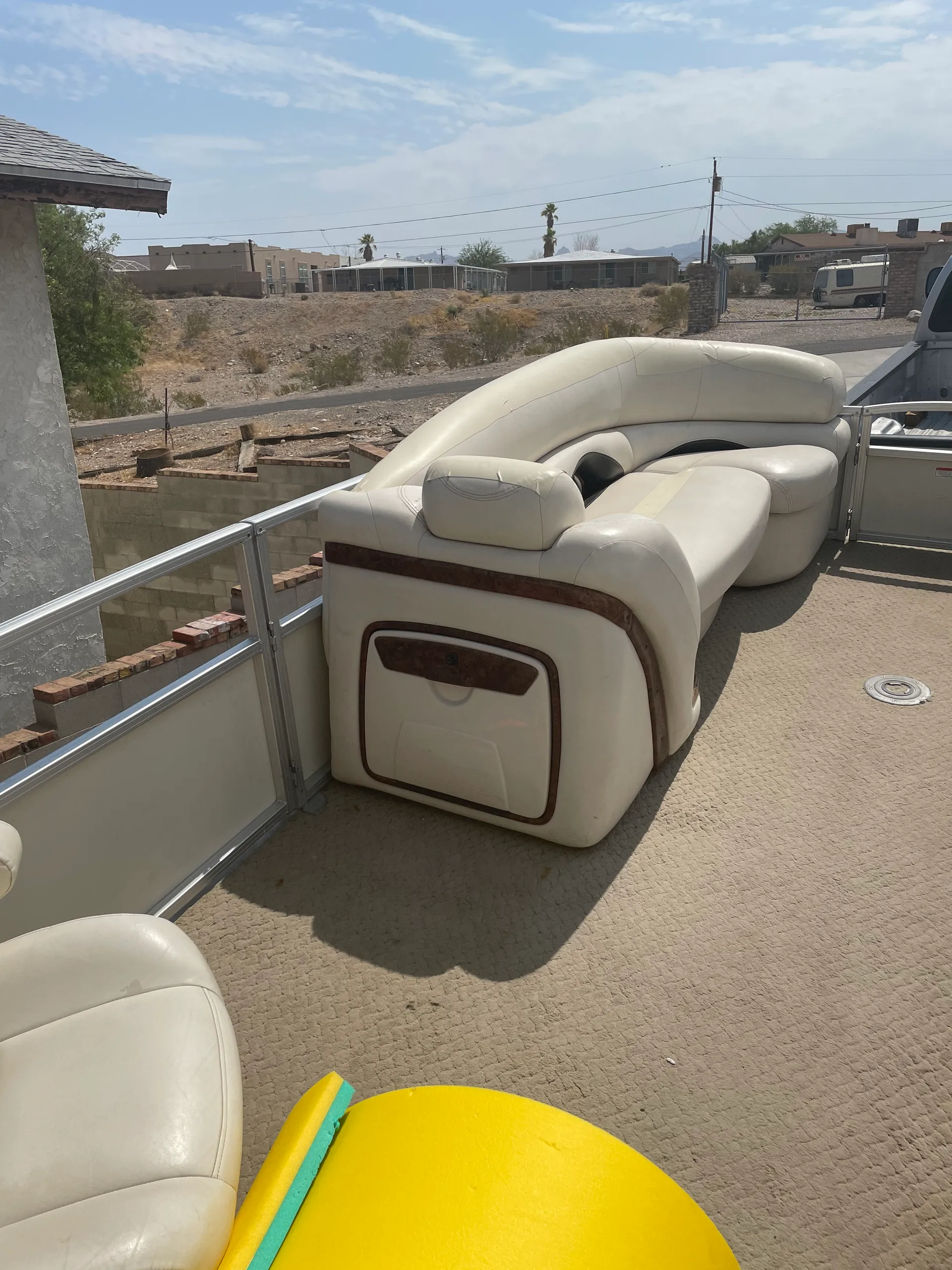 Sun Tracker by Tracker Marine Party Barge 26 Regency I/O in Bullhead City, AZ — photo 9