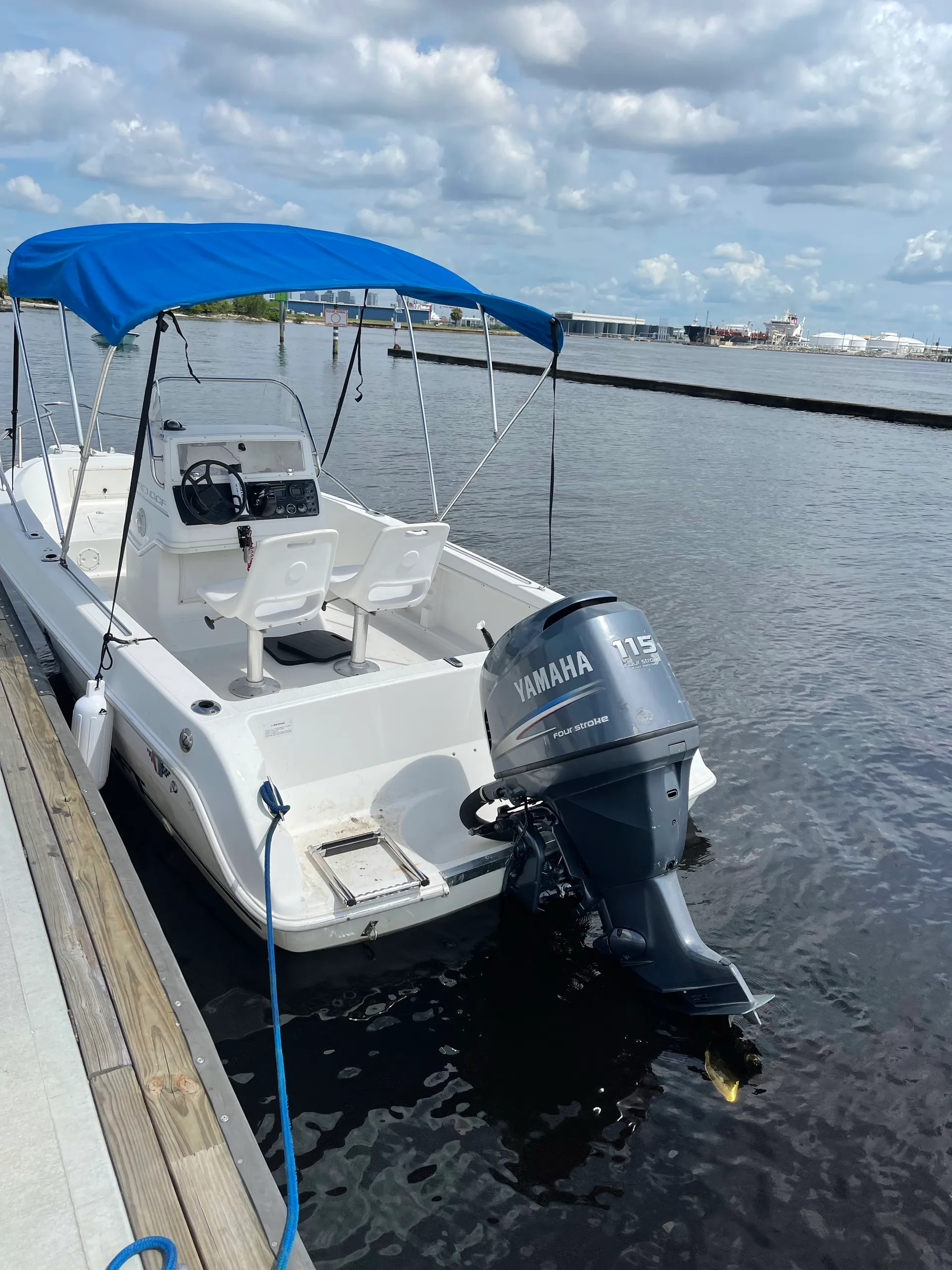 Wellcraft 190 ccf in Tampa, FL — photo 2