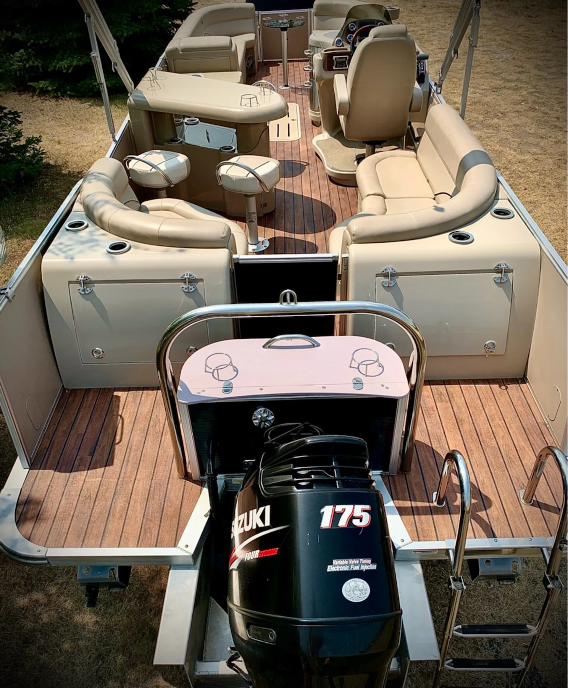 Avalon Pontoons 26' Catalina Entertainer in Helena, MT — photo 3