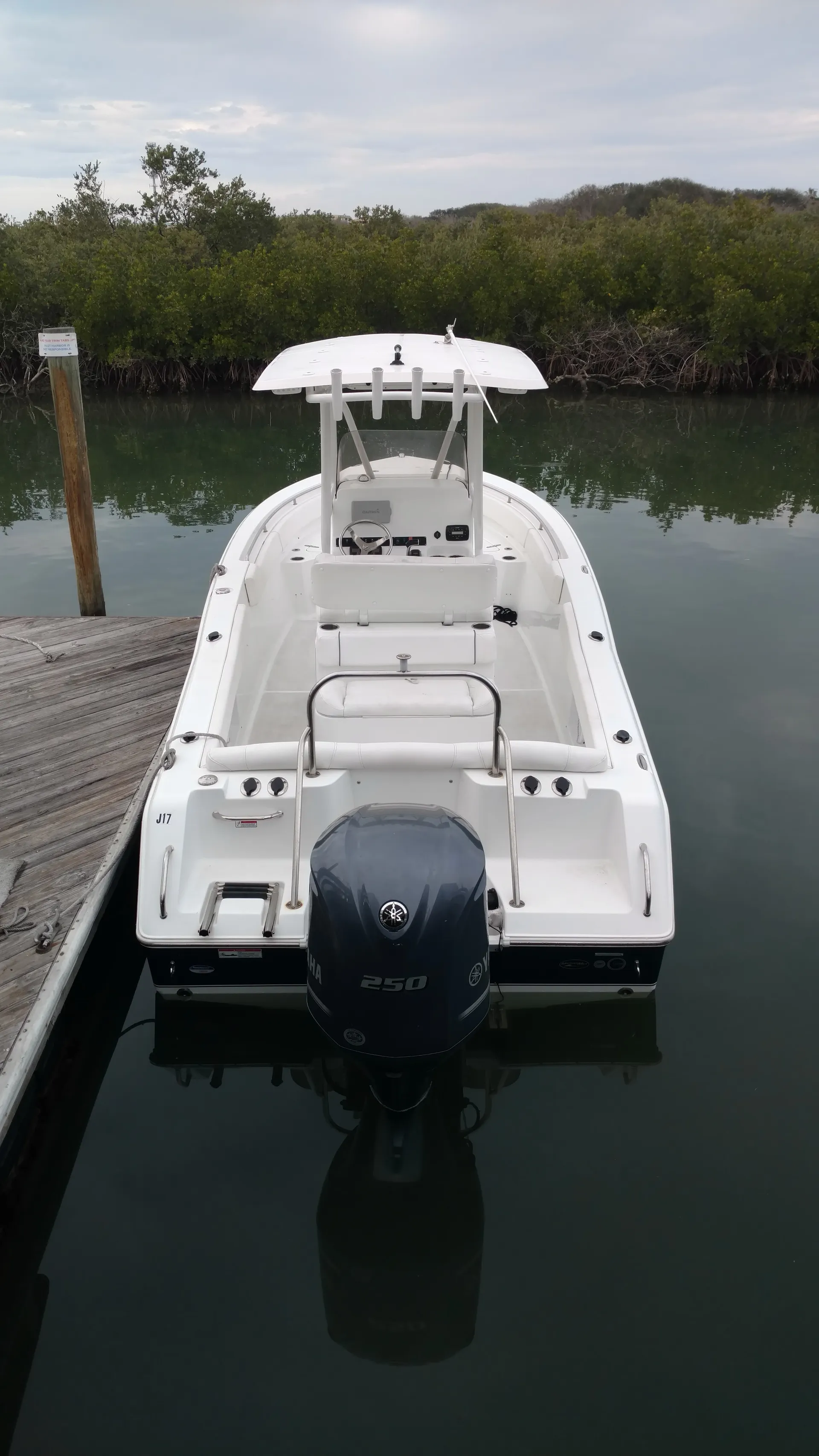 Sea Hunt Boats Ultra 234 in Cape Canaveral, FL — photo 2