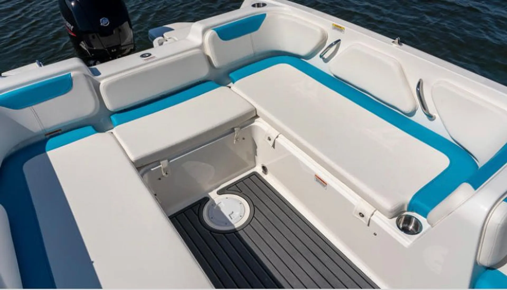 BAYLINER ELEMENT E21 in Tampa, FL — photo 4