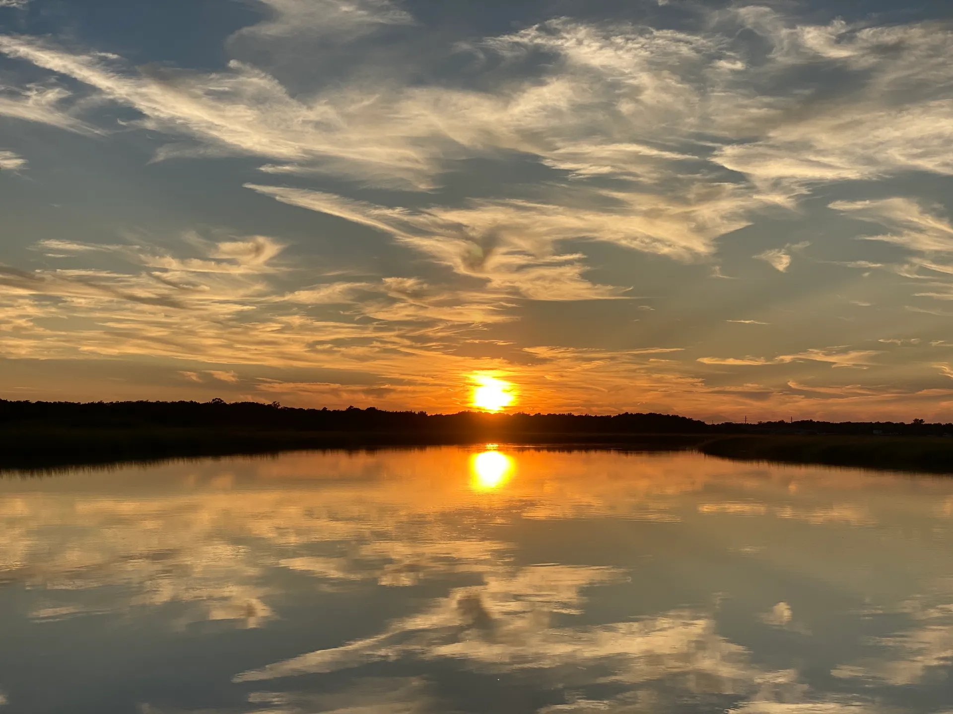 Relax & Ride – The Best Boat Rental at the Shore  On the 4 C’s