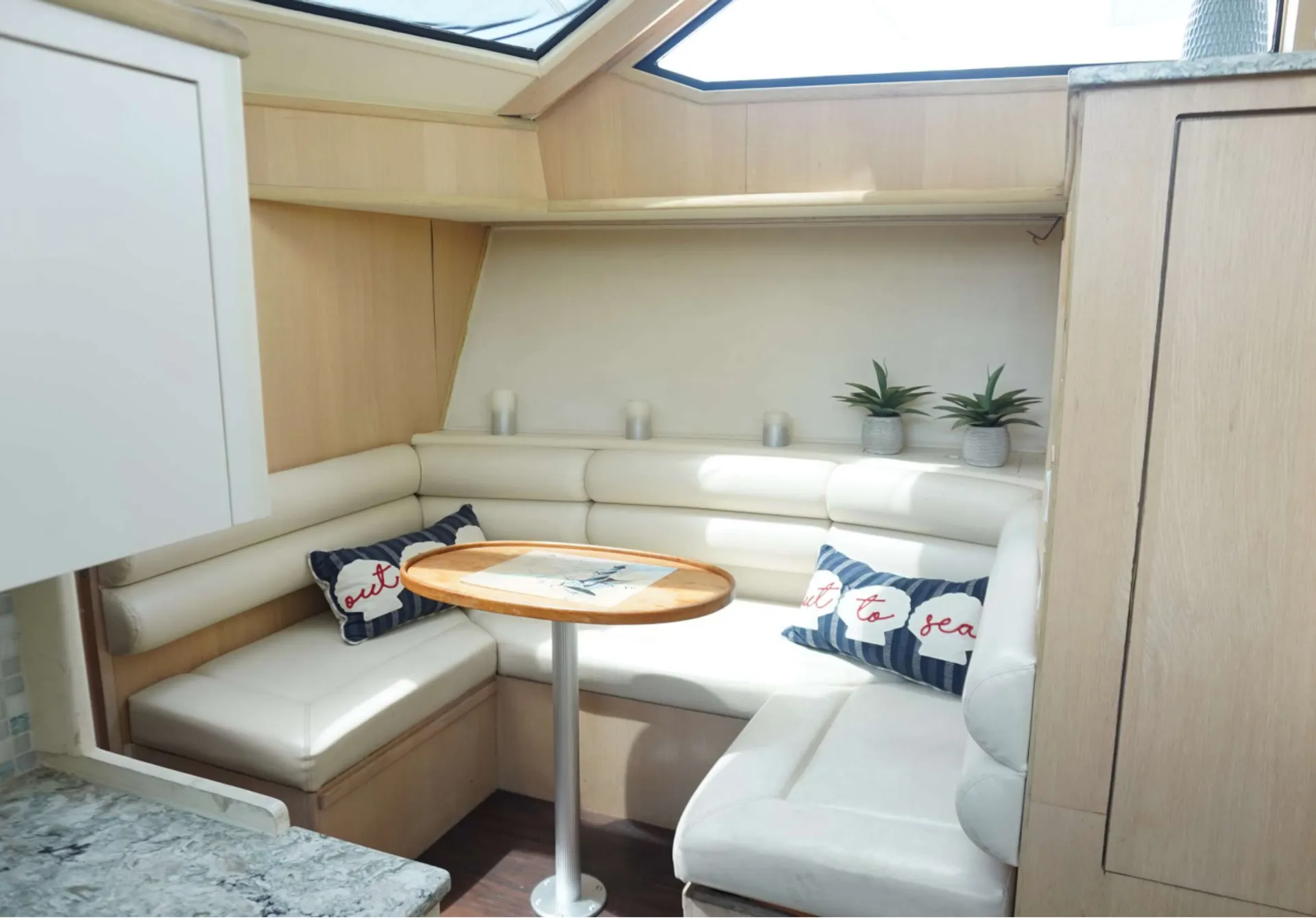 Hatteras Yachts 52' in Key West, FL — photo 6