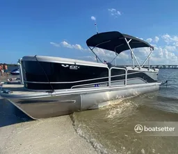 Cocoa Beach Suncatcher Pontoon