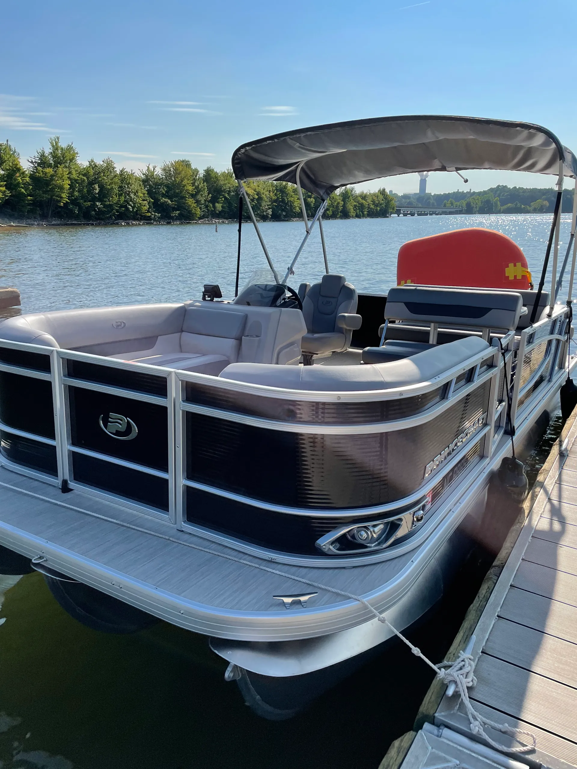 PRINCECRAFT VECTRA 21 in Lake Wylie, SC — photo 2