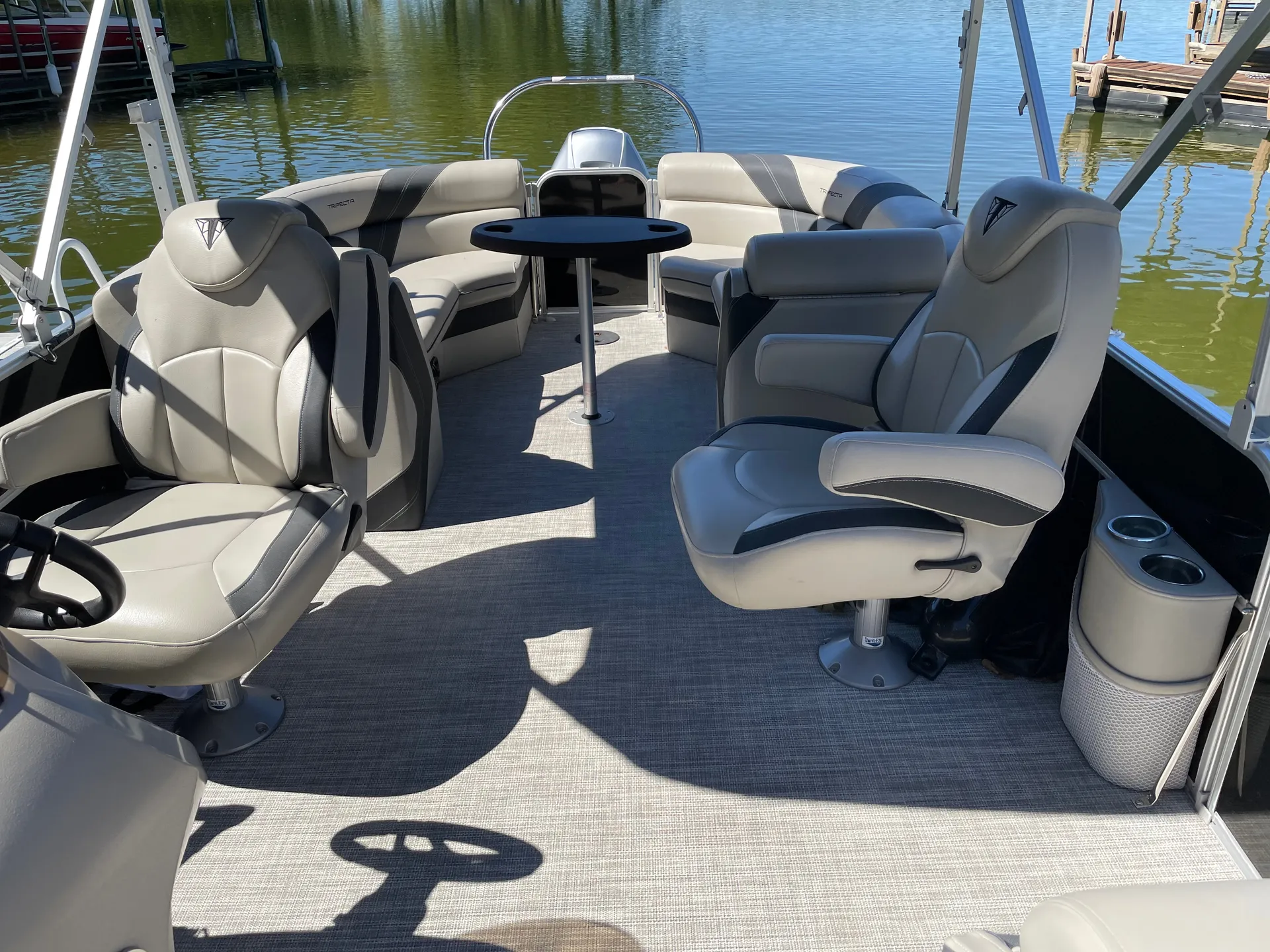 TRIFECTA PONTOONS 24RF 2.75 TRIPLETOON in Rockwell, AR — photo 9