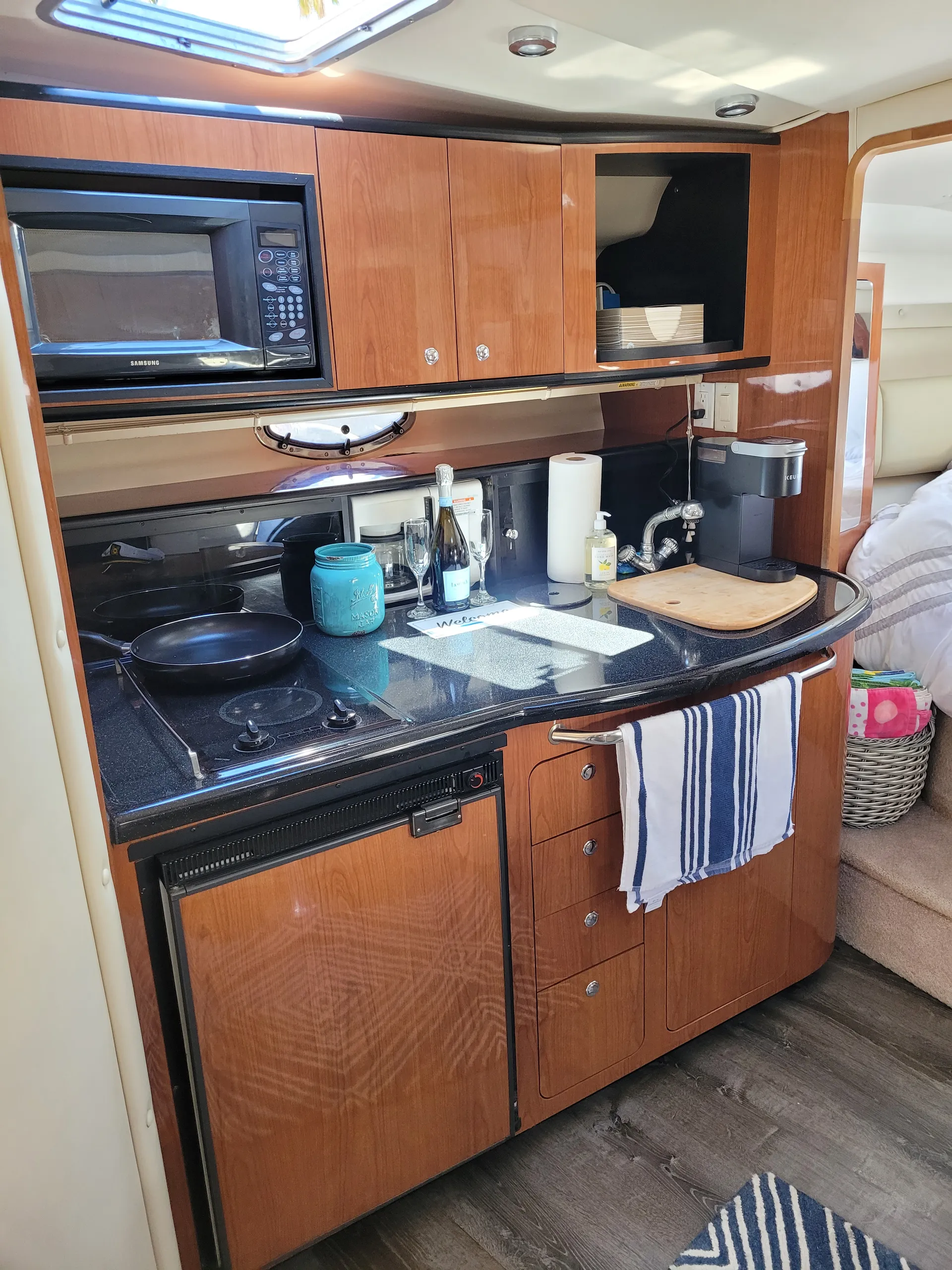 Chaparral Boats 370 Signature in Redondo Beach, CA — photo 3