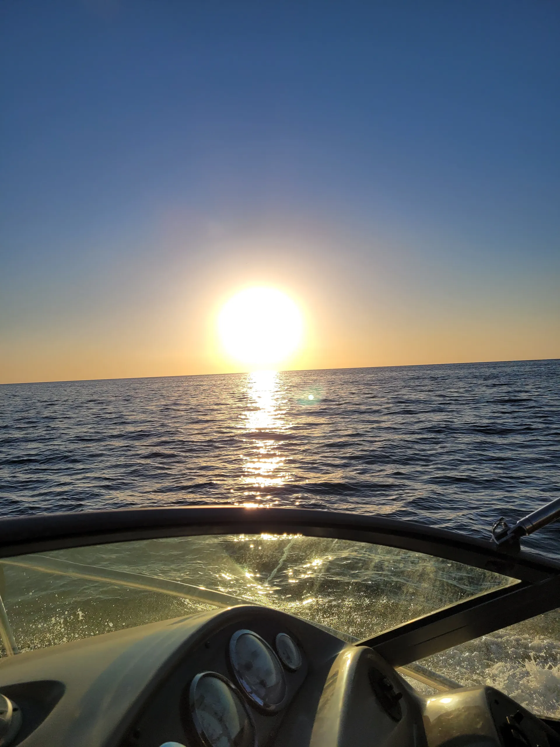 Chaparral Boats 370 Signature in Redondo Beach, CA — photo 8