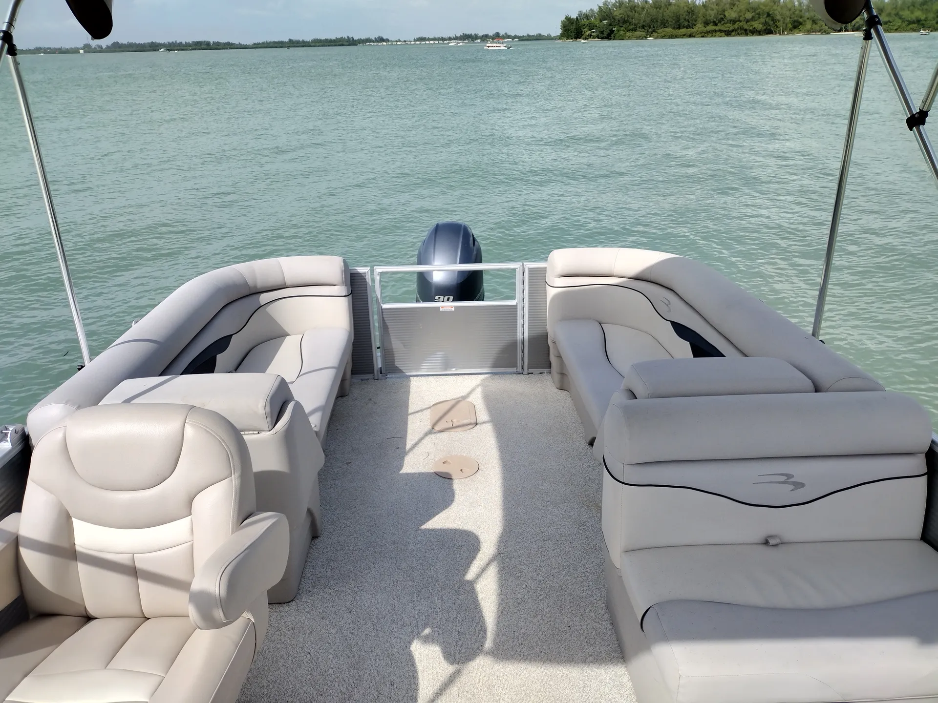 BERKSHIRE PONTOONS 222CR in Holmes Beach, FL — photo 5
