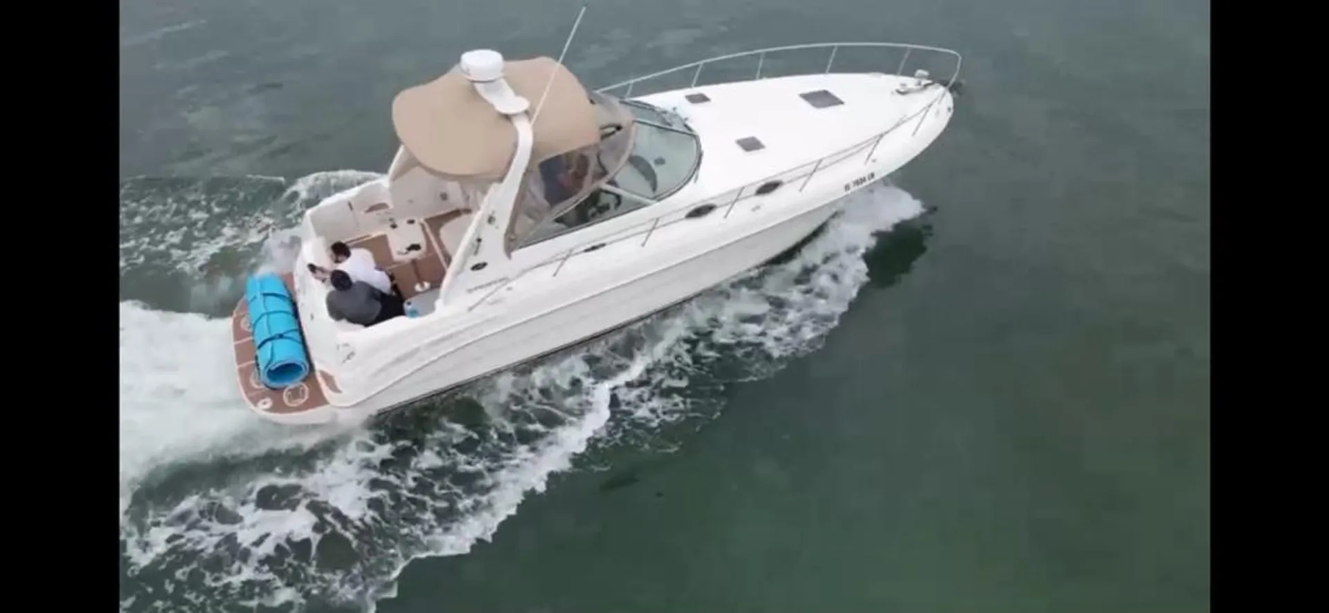 Sea Ray Boats 340 Sundancer in Miami, FL — photo 7