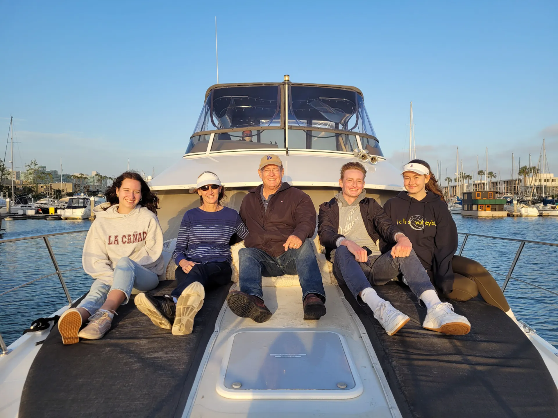 Spacious Modern 40ft Luxury Power Yacht ☀️ BEST VALUE! 