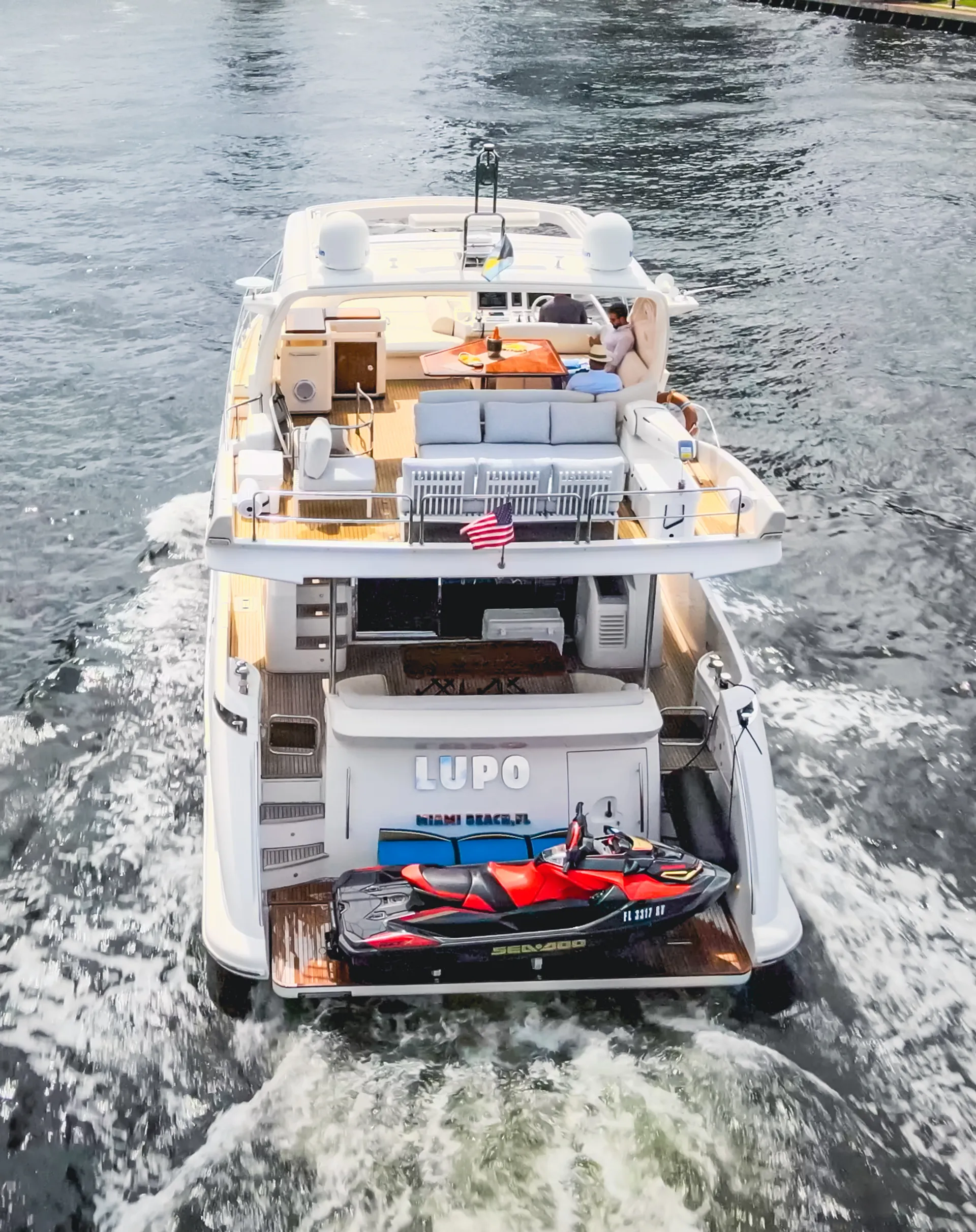 Azimut Flybridge in Miami Beach, FL — photo 4