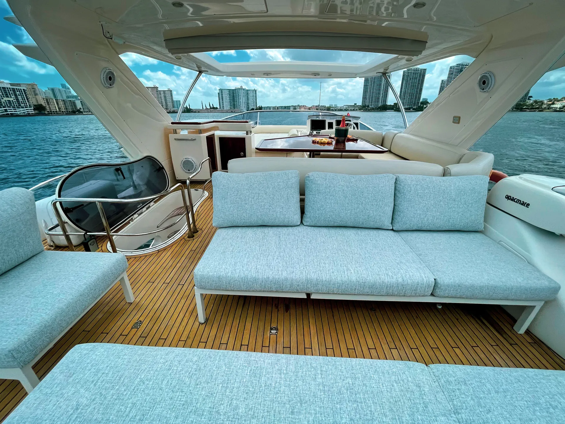 Azimut Flybridge in Miami Beach, FL — photo 6