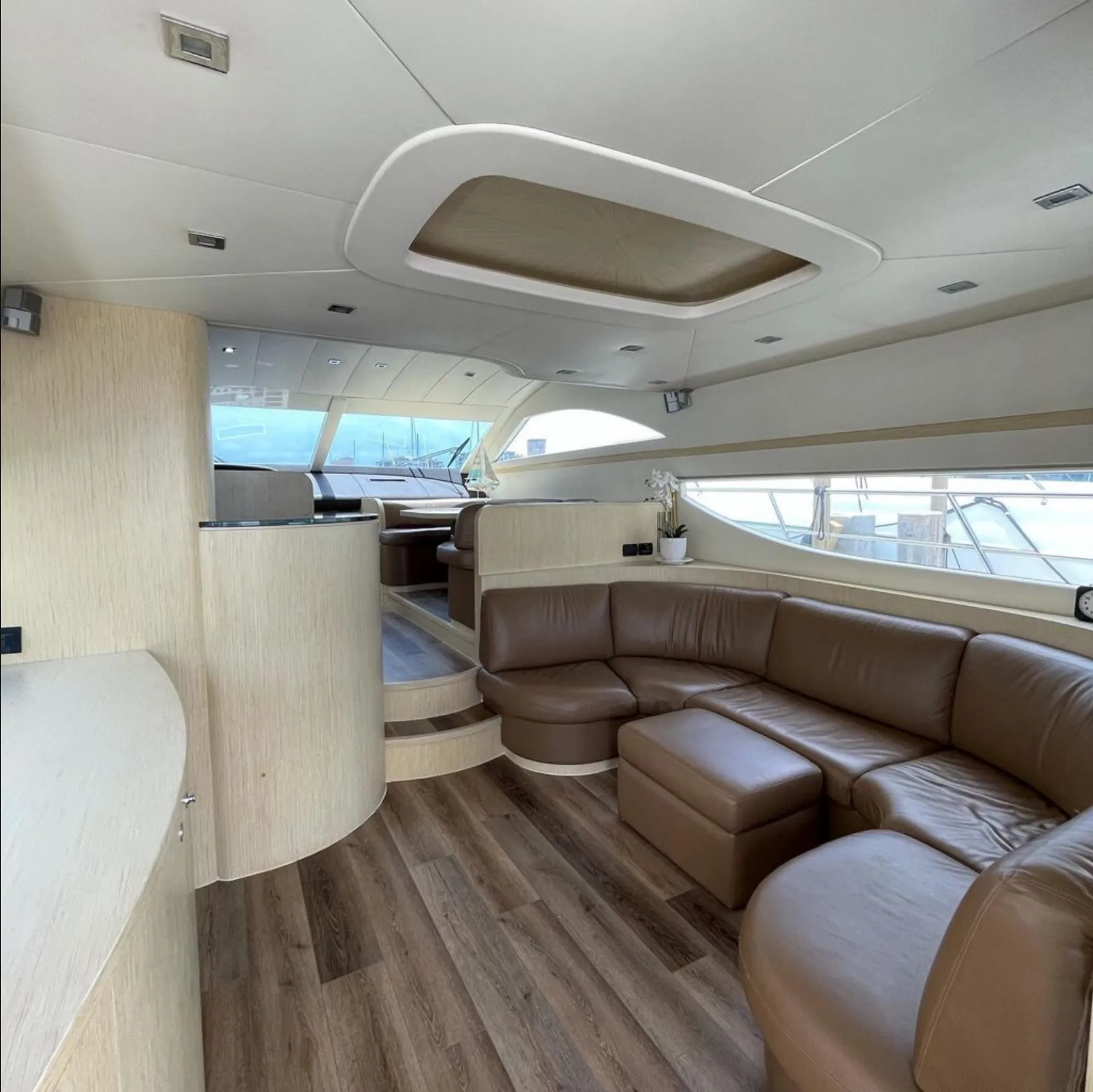 Uniesse MY in Miami Beach, FL — photo 5