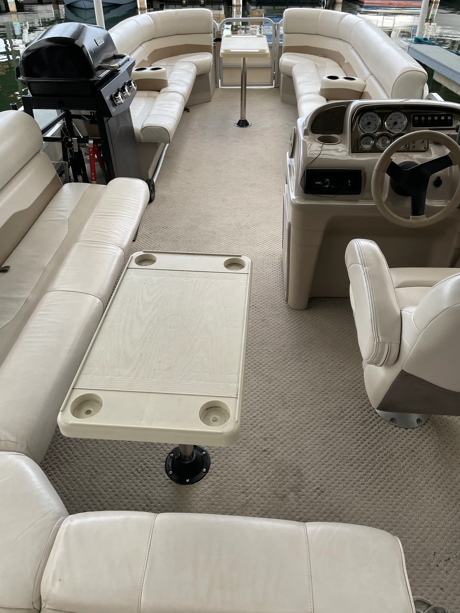 SunChaser by Smoker Craft 824 in Seattle, WA — photo 4