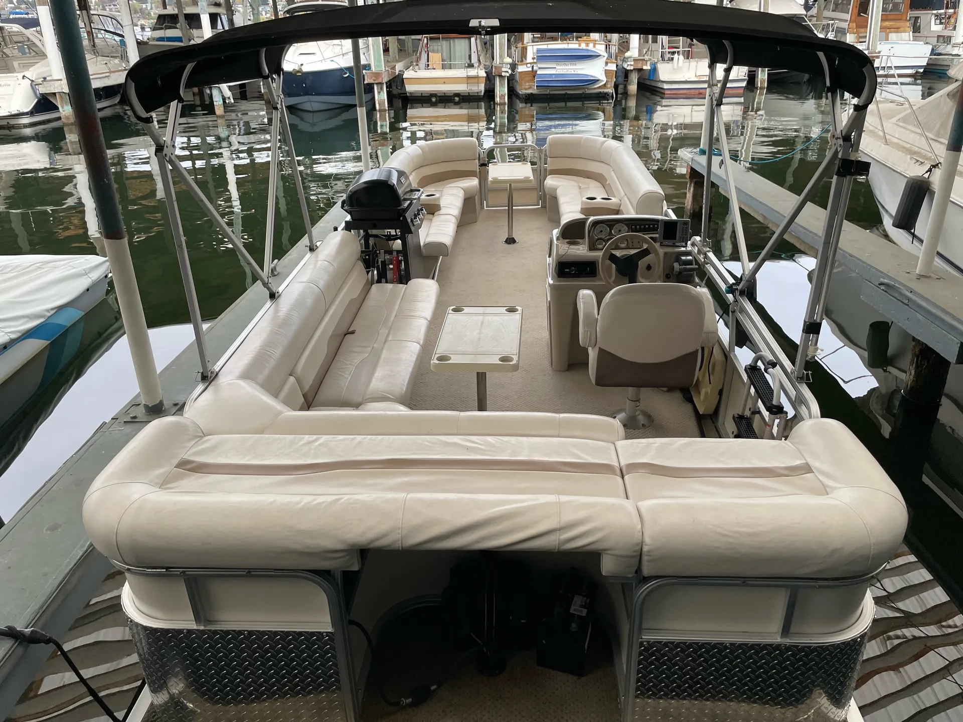 SunChaser by Smoker Craft 824 in Seattle, WA — photo 3