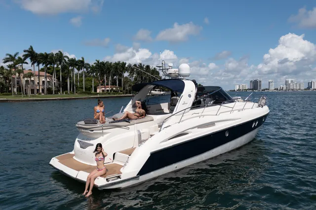 Rent a Cranchi cruiser in Key Biscayne, FL near me