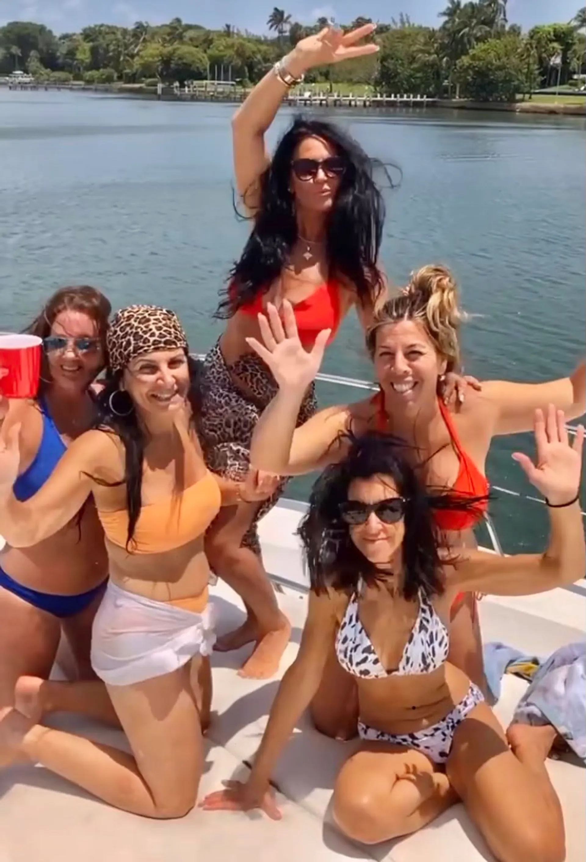 🇺🇸 Luxury 51' Sea Ray Start $362 / h : 10% off January🍾$$$$$❤️