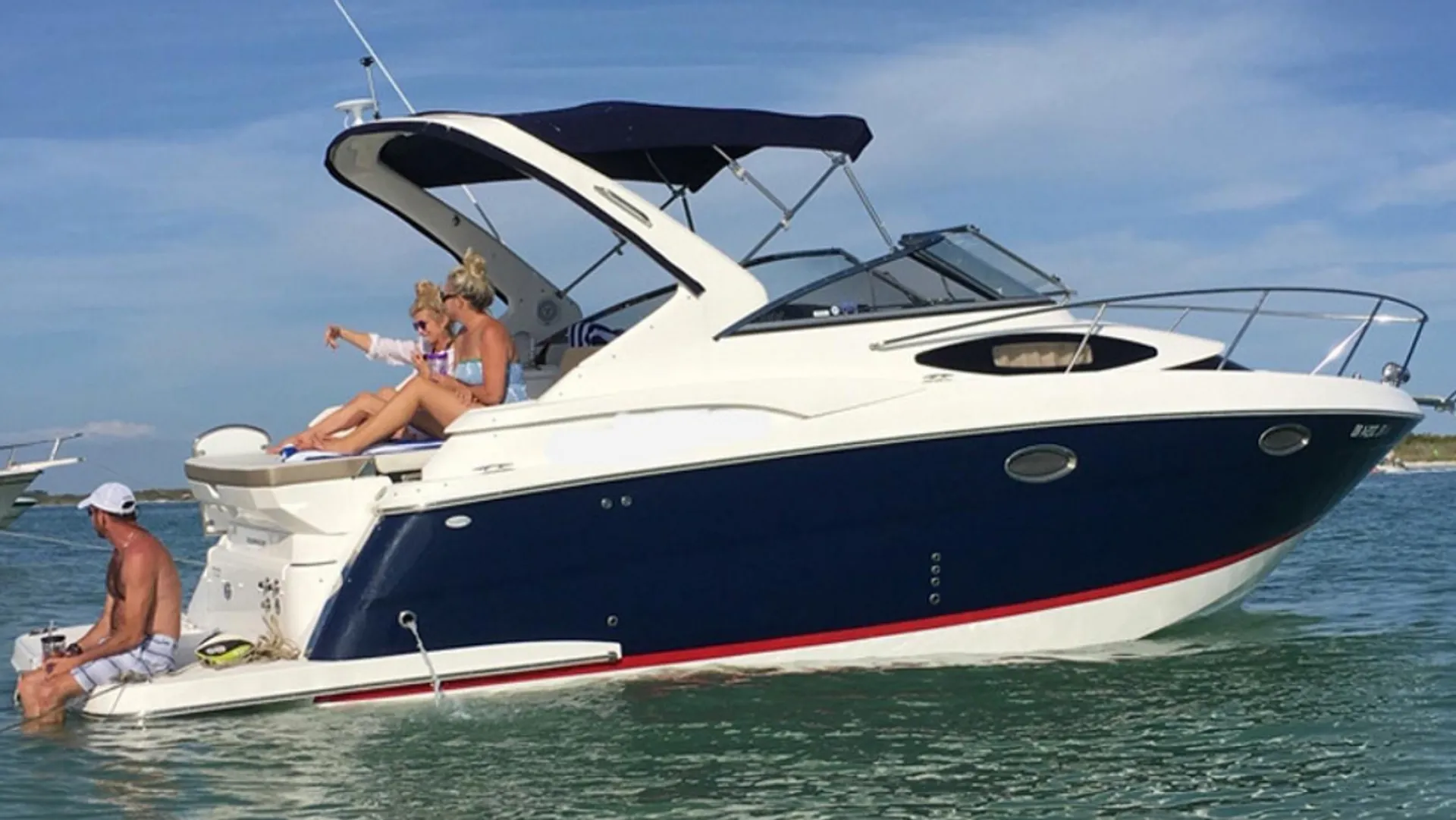 Regal 31' Express in St. Petersburg, FL — photo 2