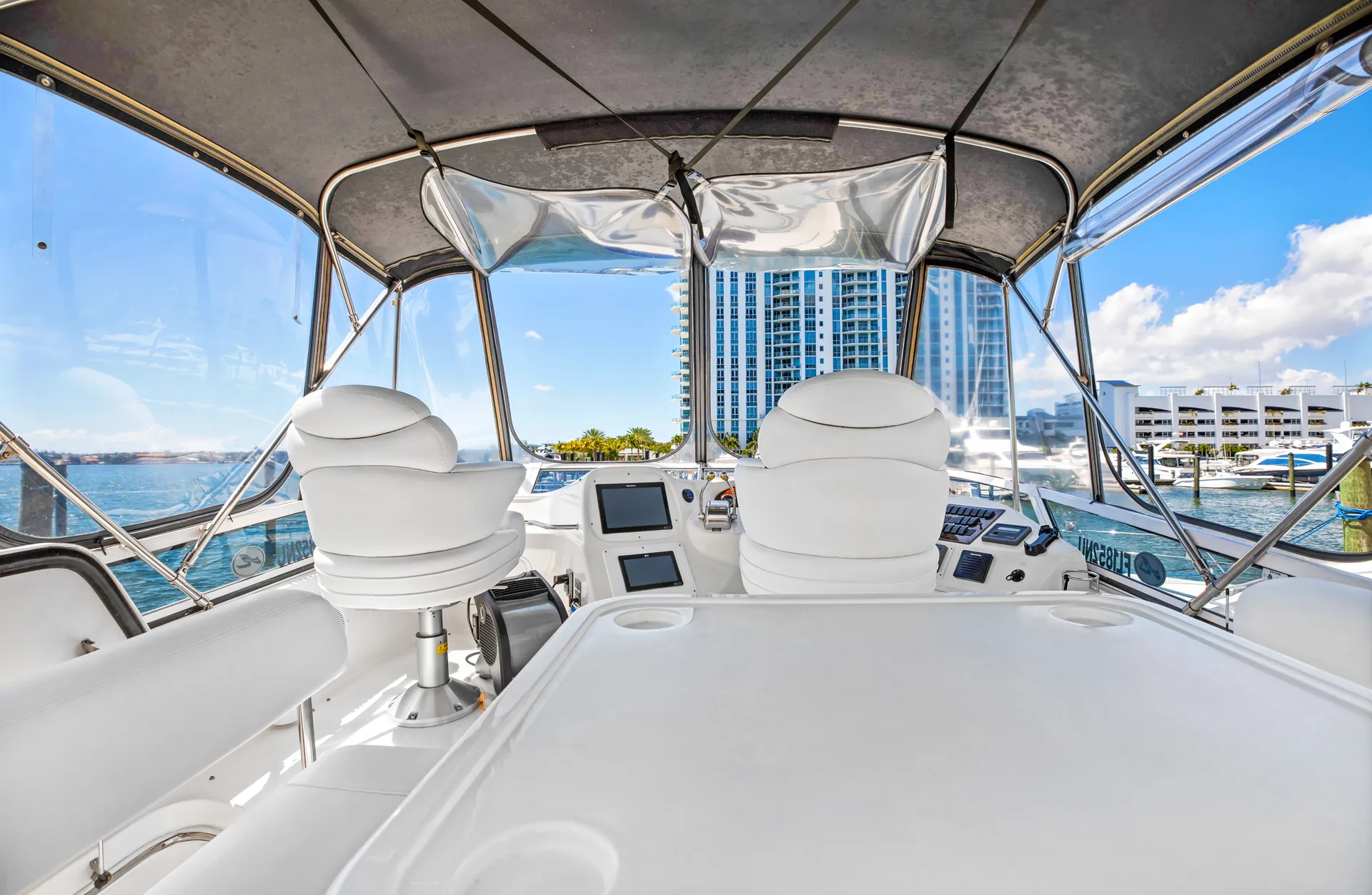 Sea Ray Boats 400 Sedan Bridge in Miami, FL — photo 5