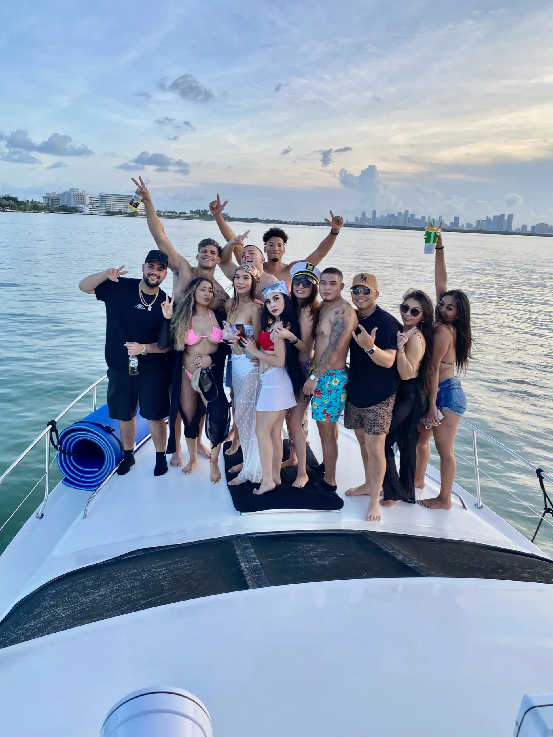 Sea Ray Boats 400 Sedan Bridge in Miami, FL — photo 7