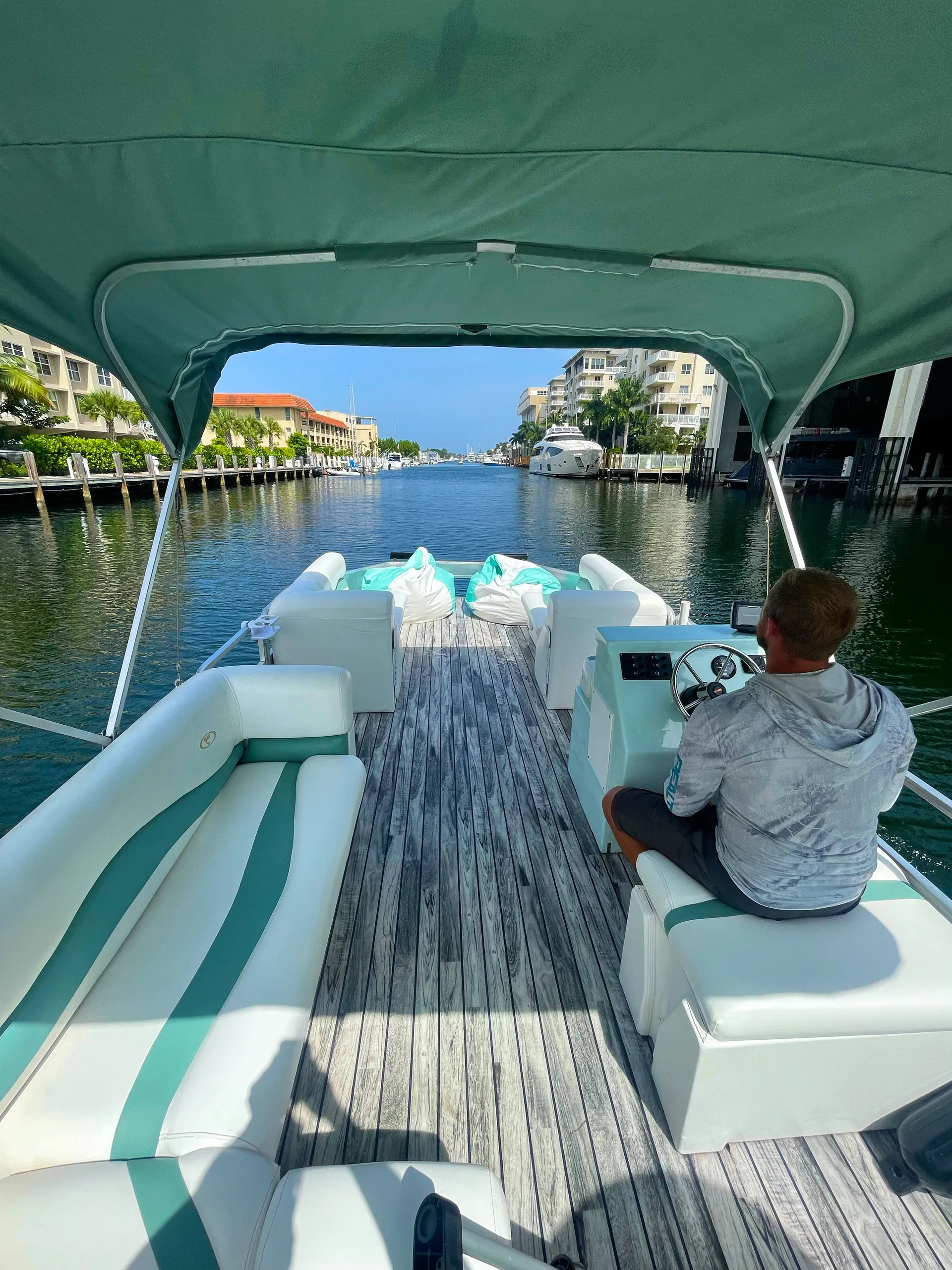 Other Pontoon in Fort Lauderdale, FL — photo 3