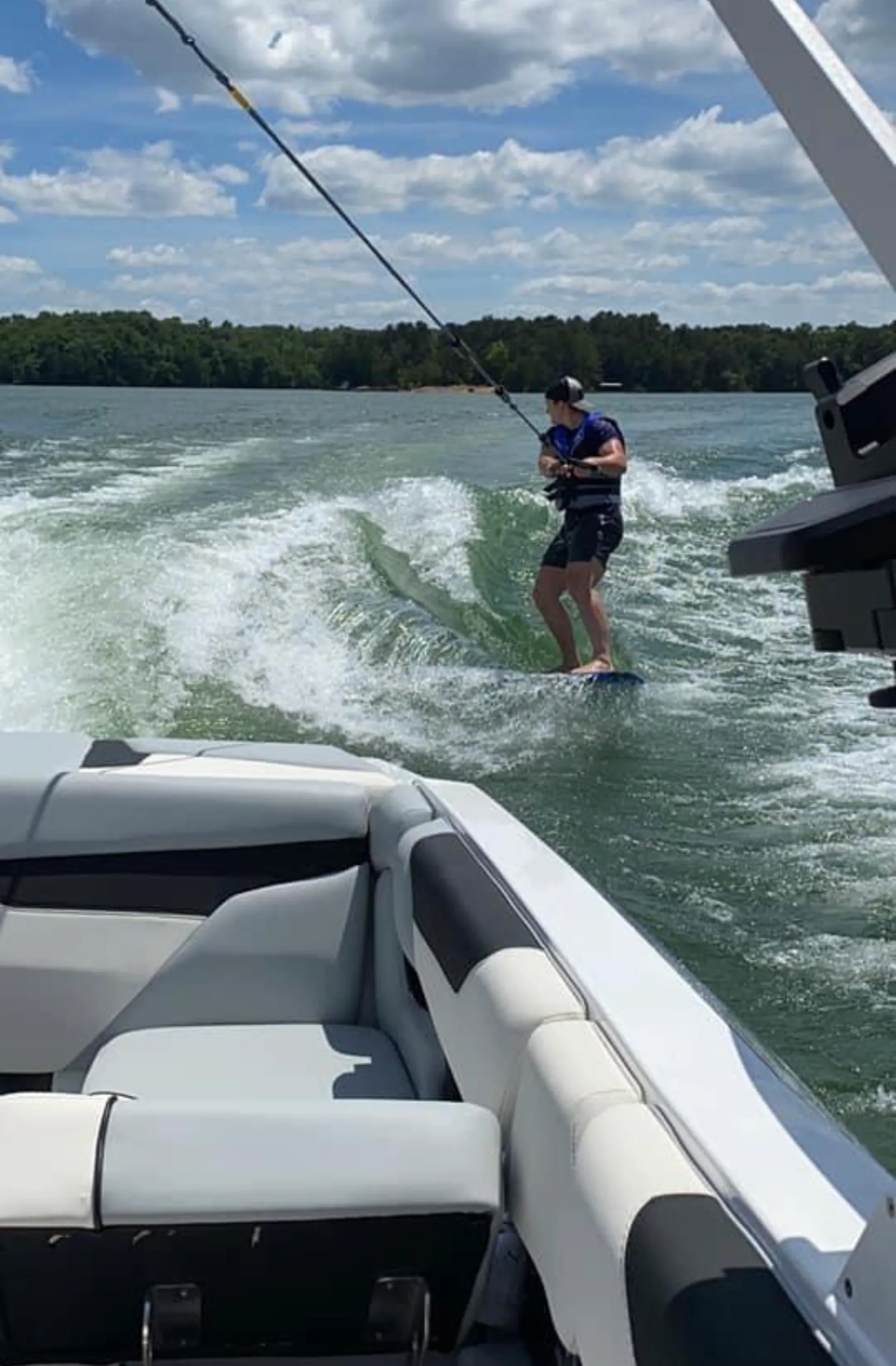 2021 Axis A24 SURF/WAKEBOARD/TUBE - dropoff available on Lake Lanier