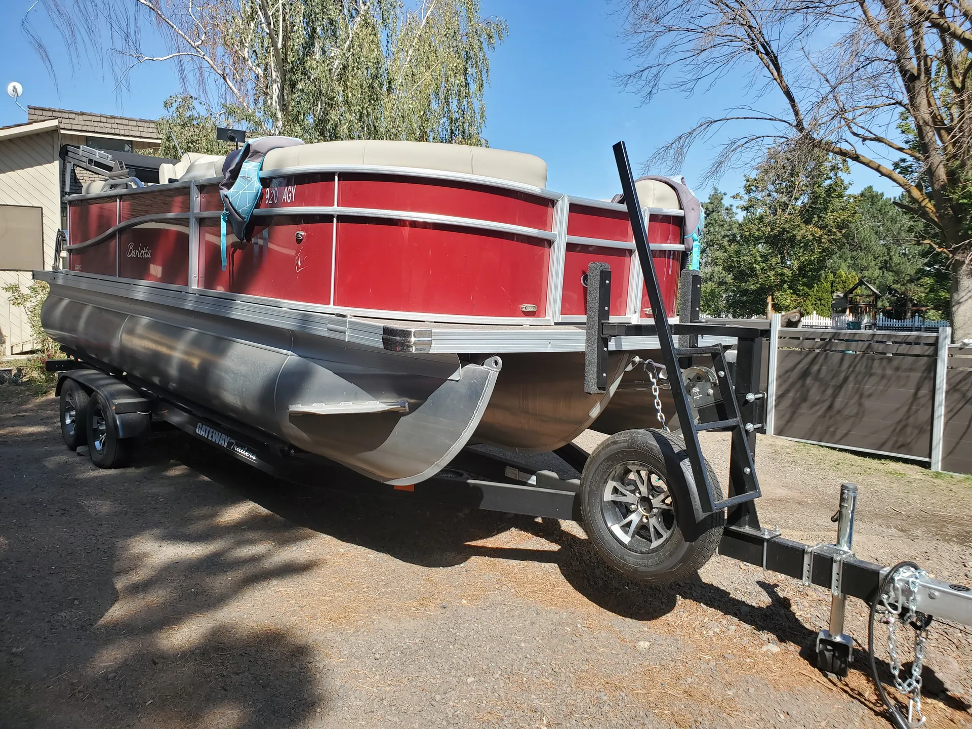 BARLETTA BOATS C20Q in Hermiston, OR — photo 3