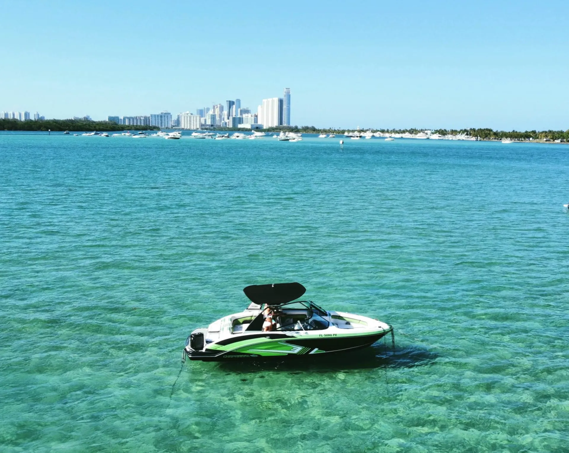 CHAPARRAL BOATS 223 VORTEX VRX W/TRAILER in North Miami Beach, FL — photo 2