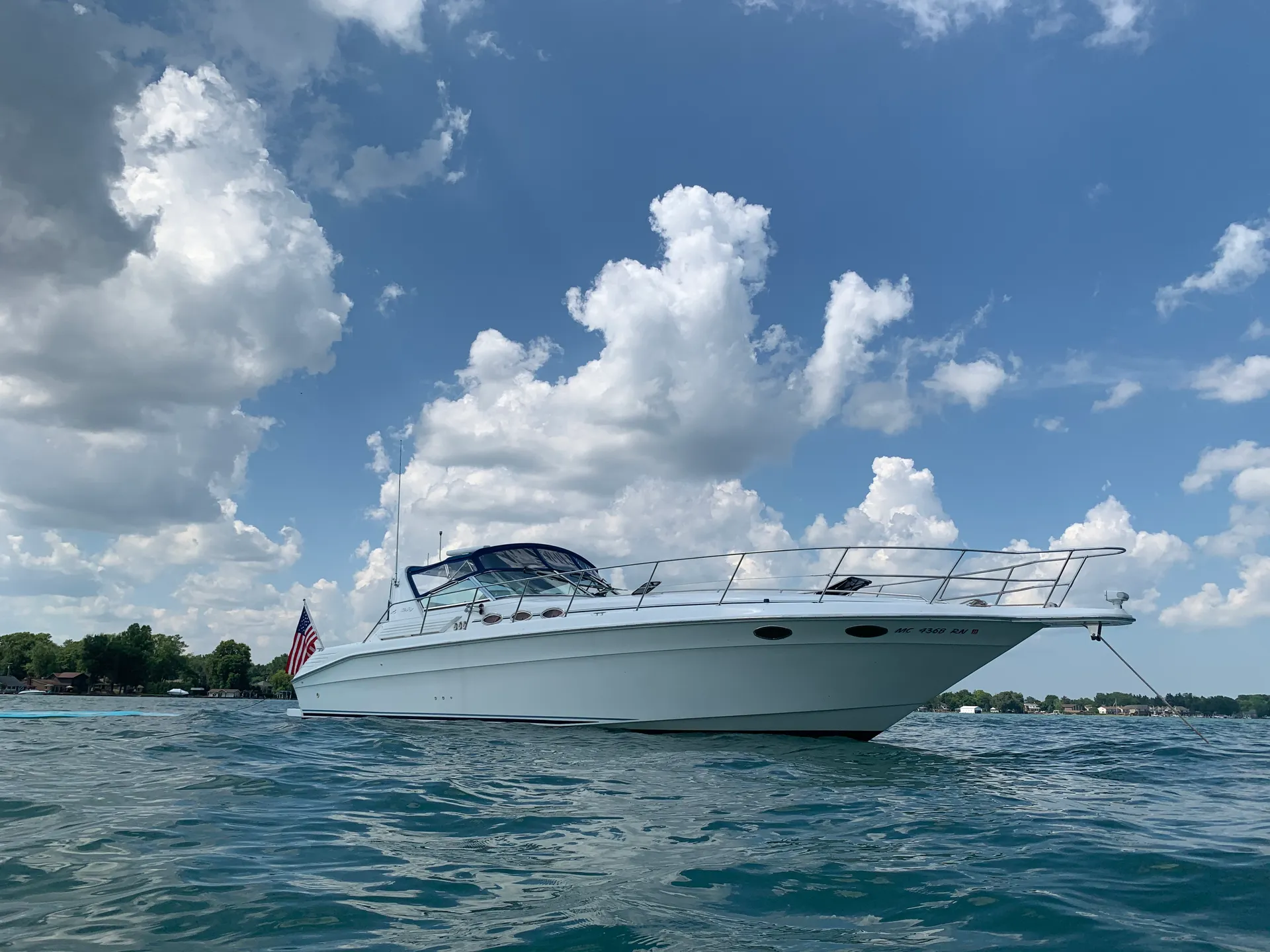 Sea Ray Boats 400 Express Cruiser in Boyne City, MI — photo 6